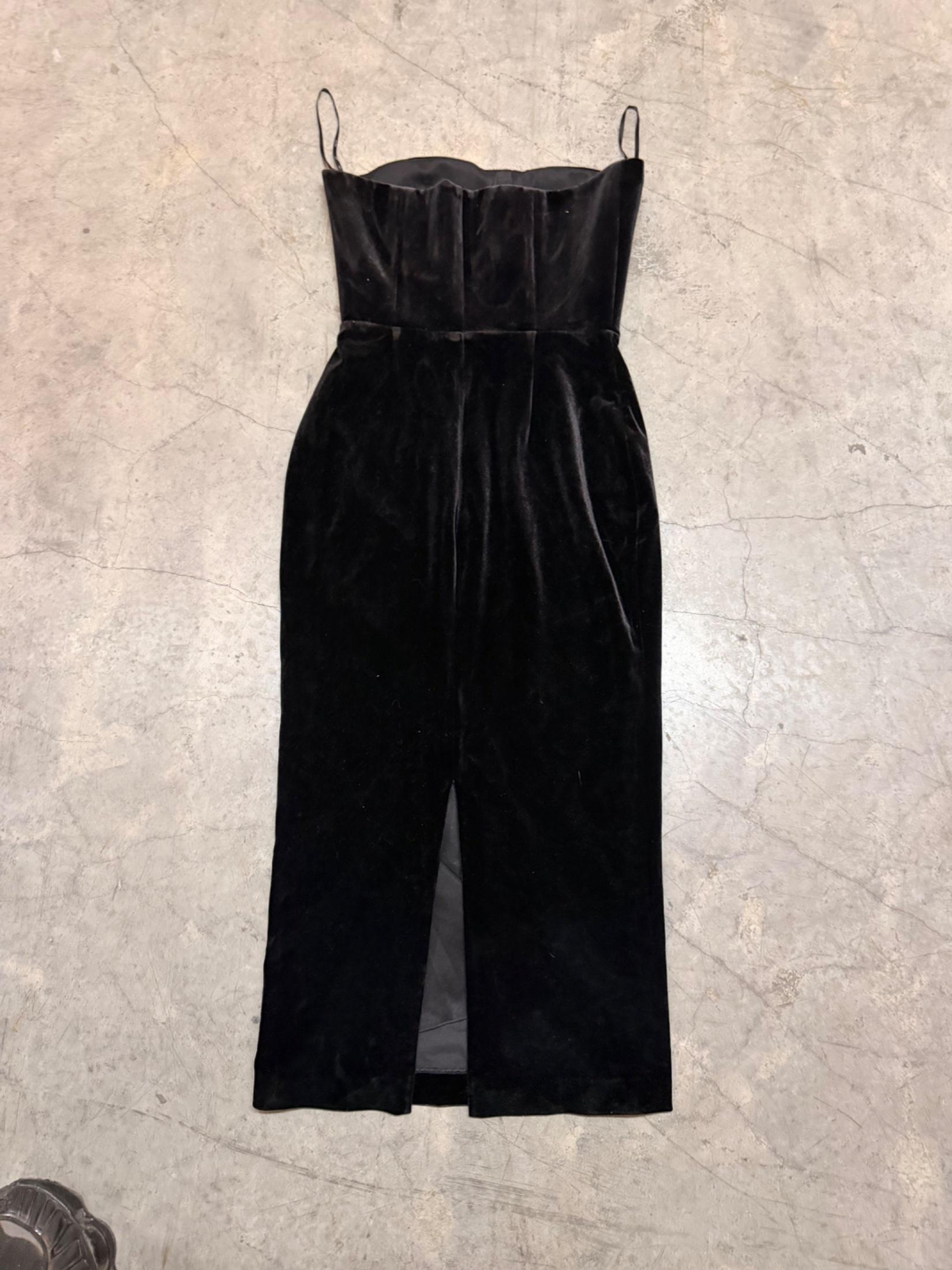 Alex Perry Black Velvet Dress 10 thumbnail 2