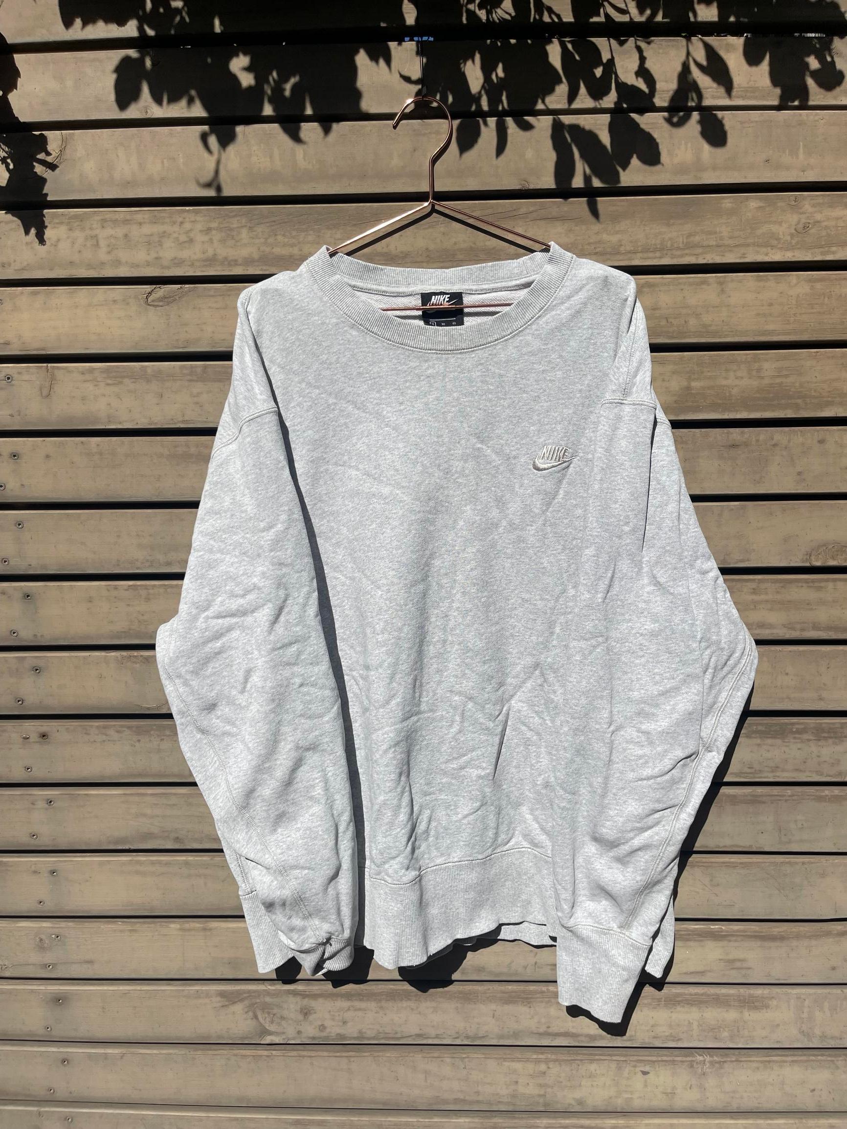 Nike Mens Grey Sweaters