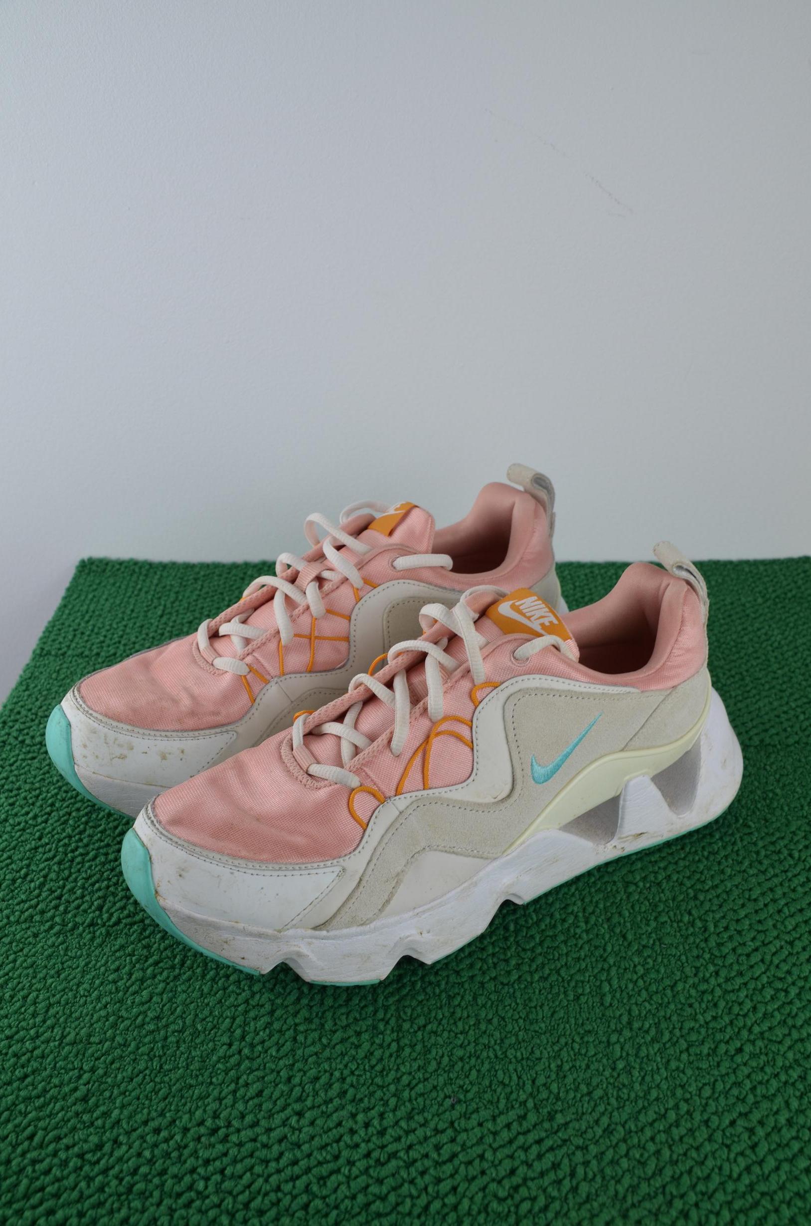 Nike RYZ 365 Coral Stardust Phantom Aurora W