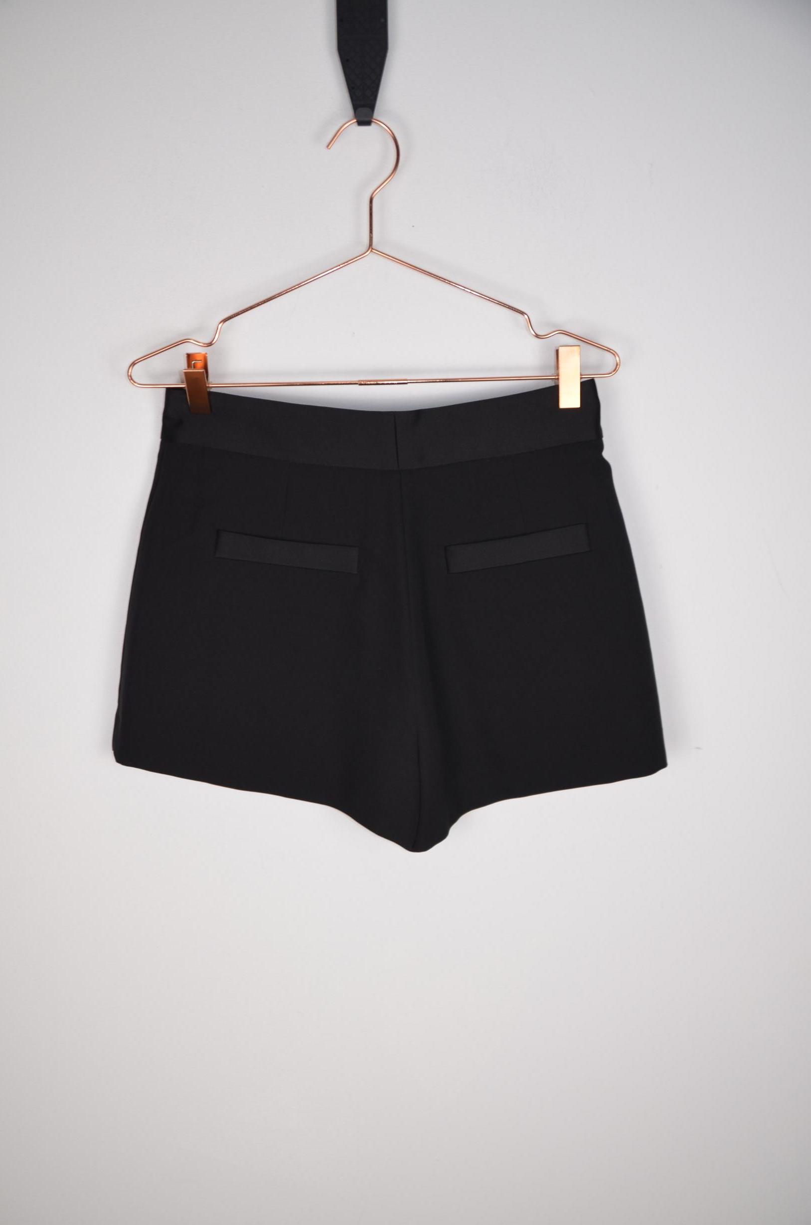 Glamaxy Womens Shorts thumbnail 3