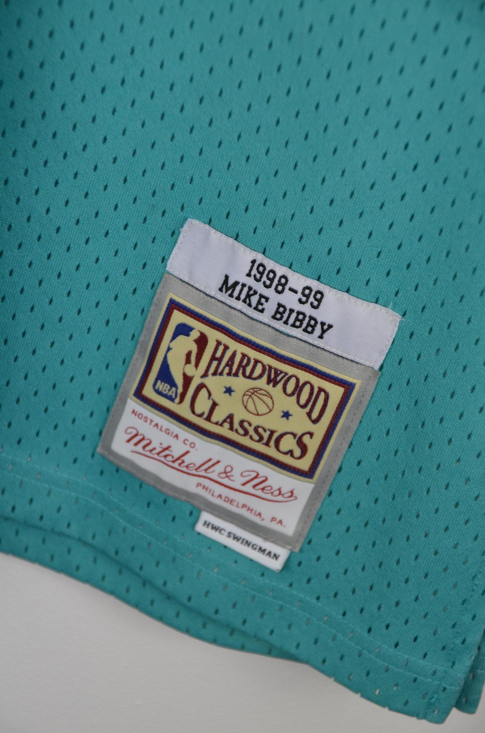 Mitchell & Ness Grizzlies Authentic Jersey thumbnail 4