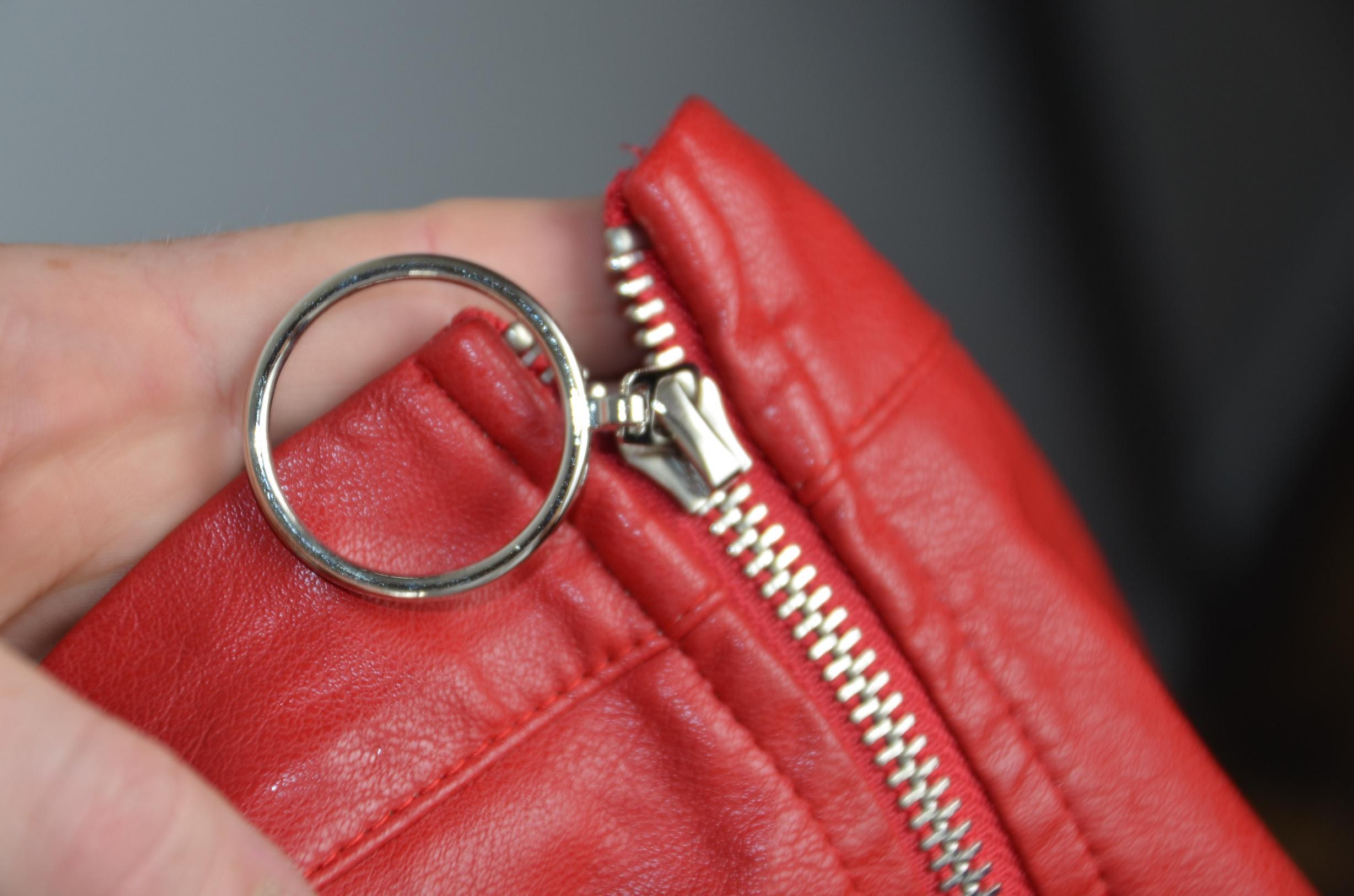 Thats So Fetch Womens Red Leather Skirt thumbnail 4