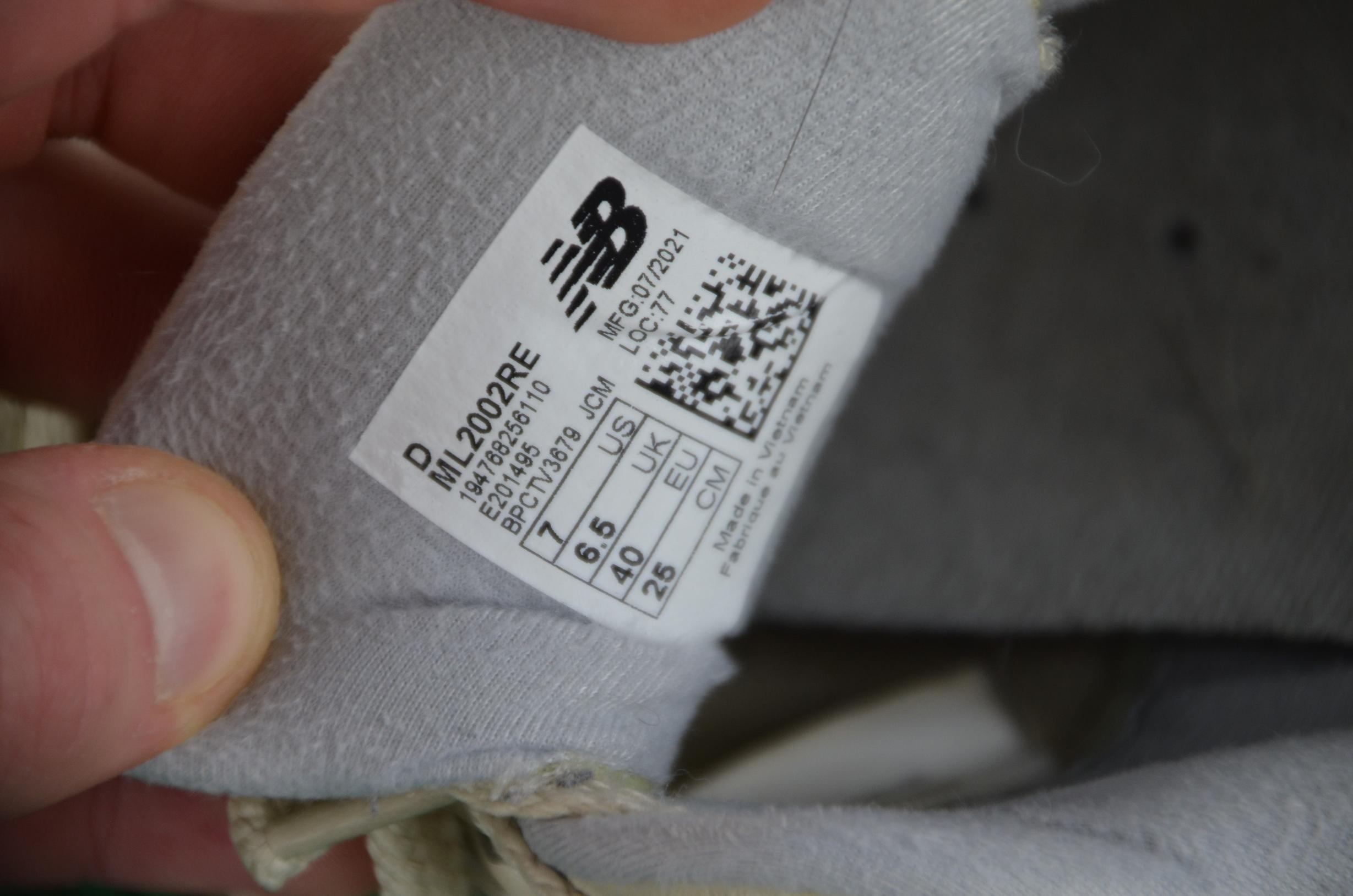 New Balance 2002R Khaki Sneakers thumbnail 6