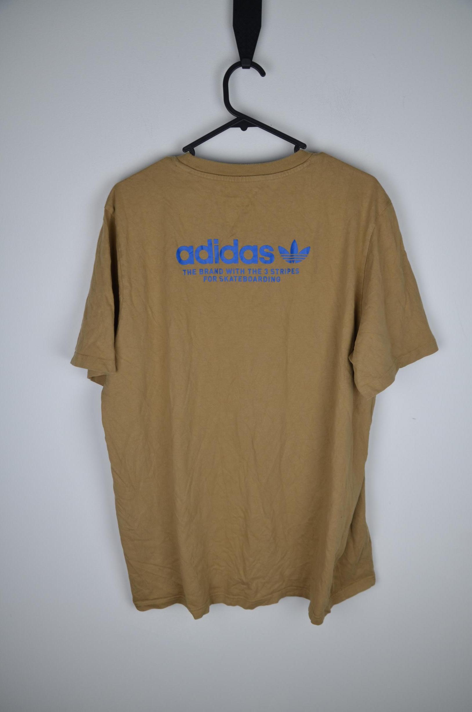 Adidas  Brown T-shirts thumbnail 2