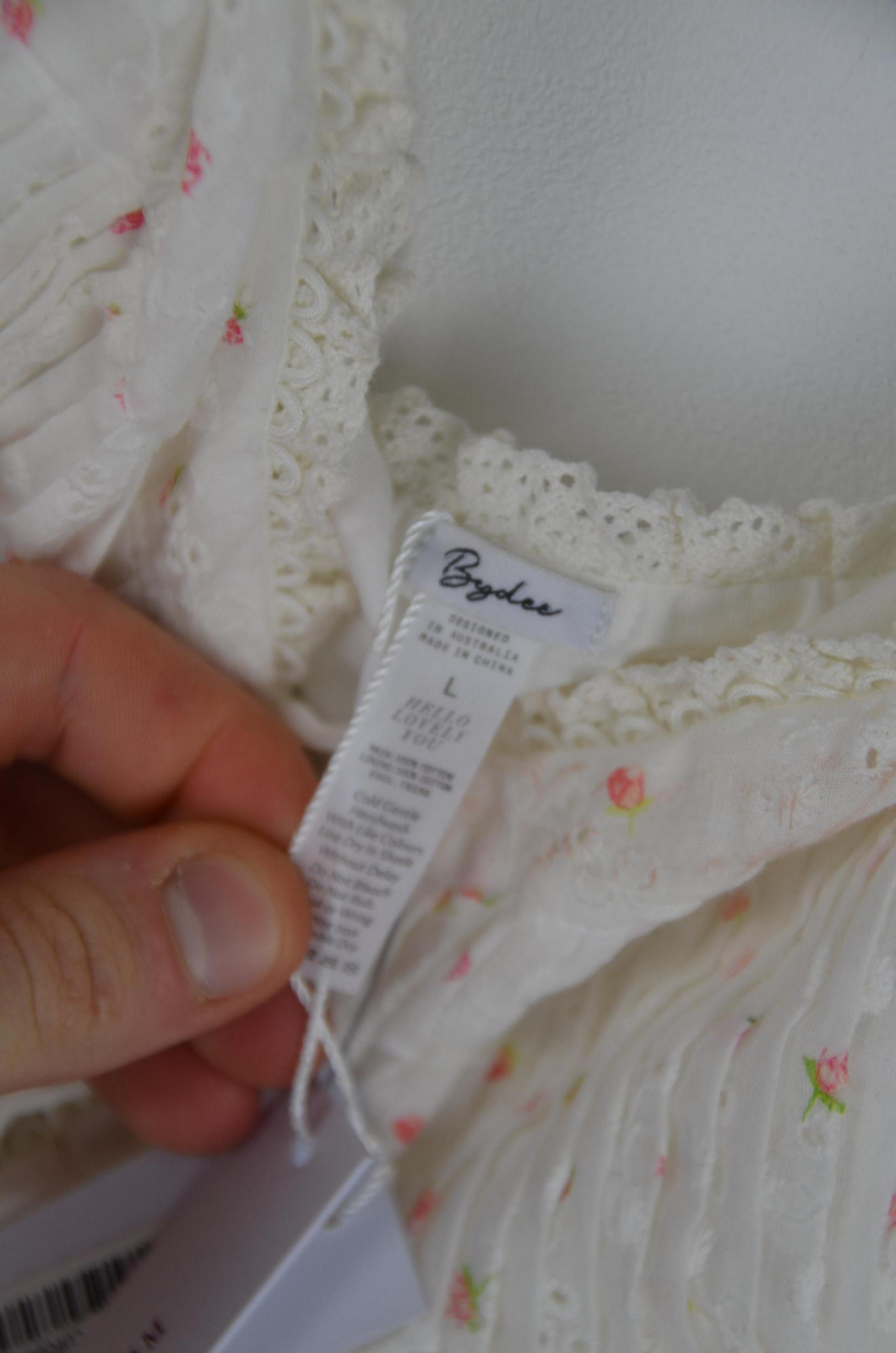 Bydee Brand New Womens White Blouse thumbnail 3