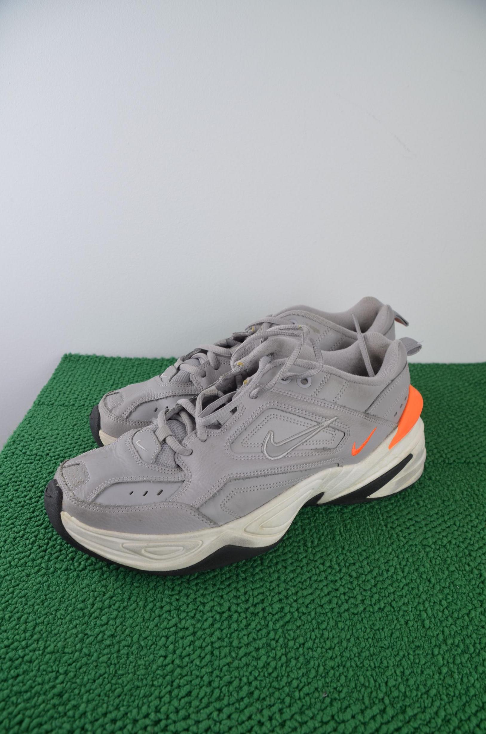 Nike Womens Sneakers thumbnail 2