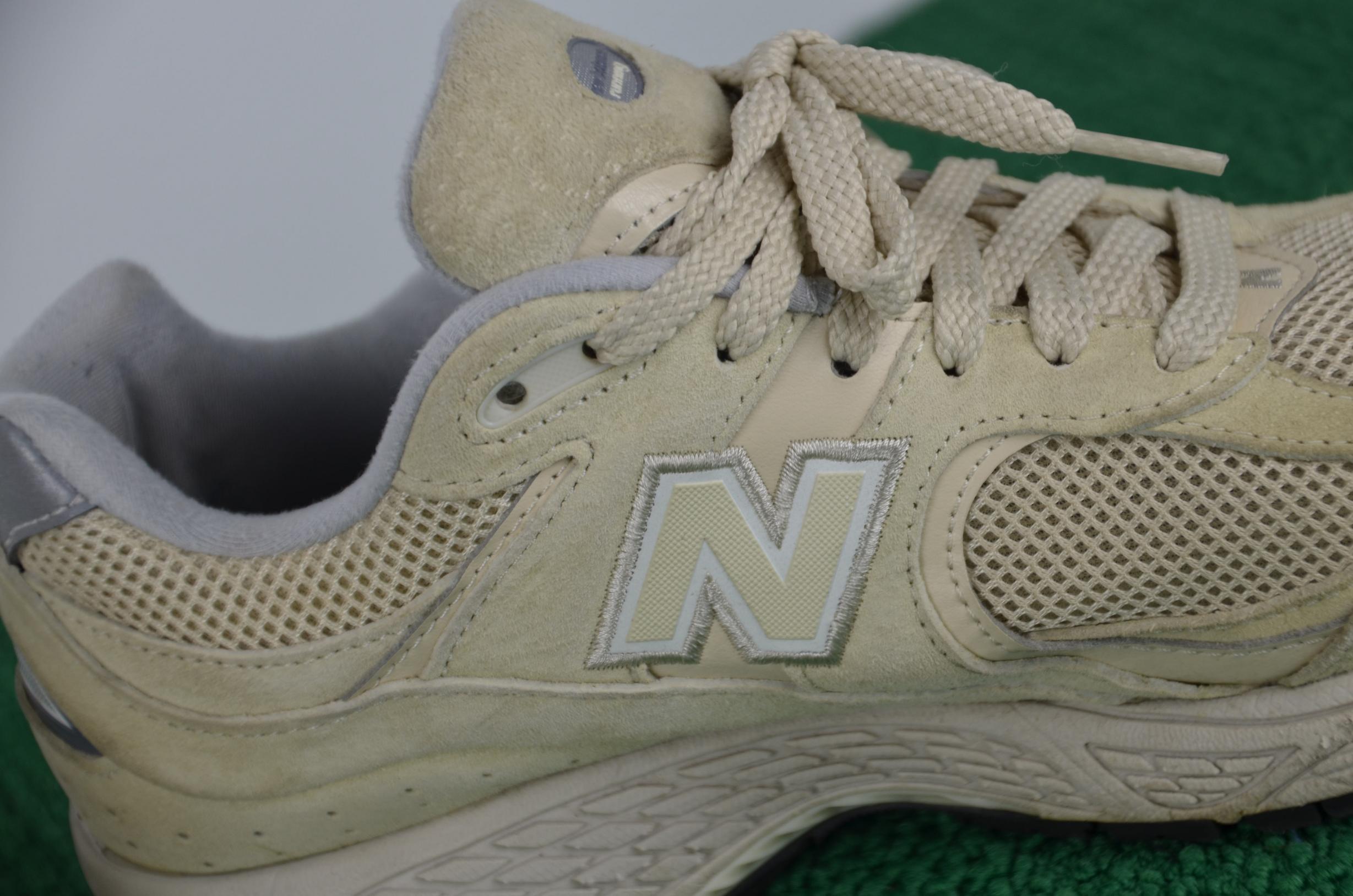 New Balance 2002R Khaki Sneakers thumbnail 4