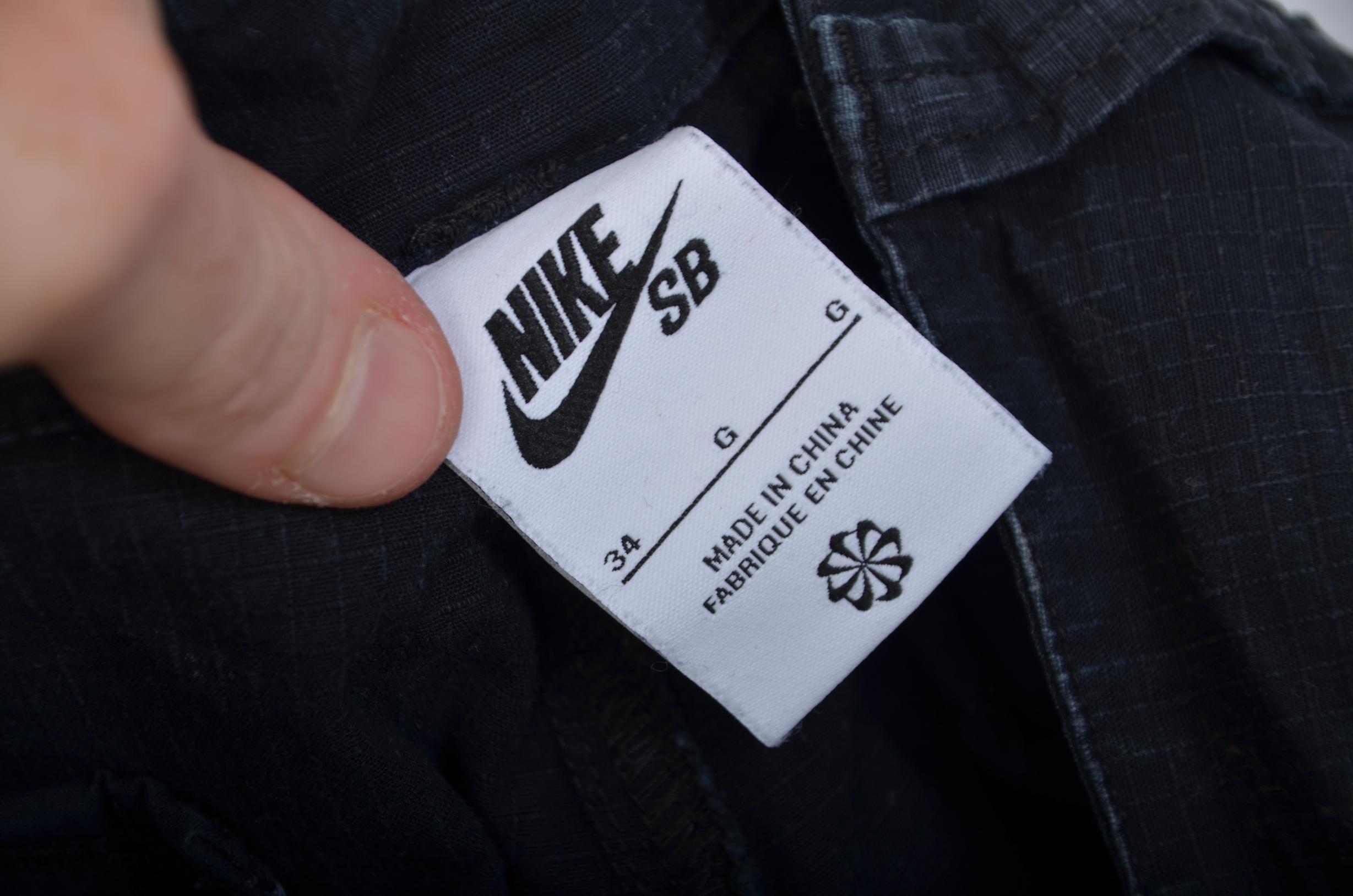 Nike Mens Black Cargo Pants thumbnail 5