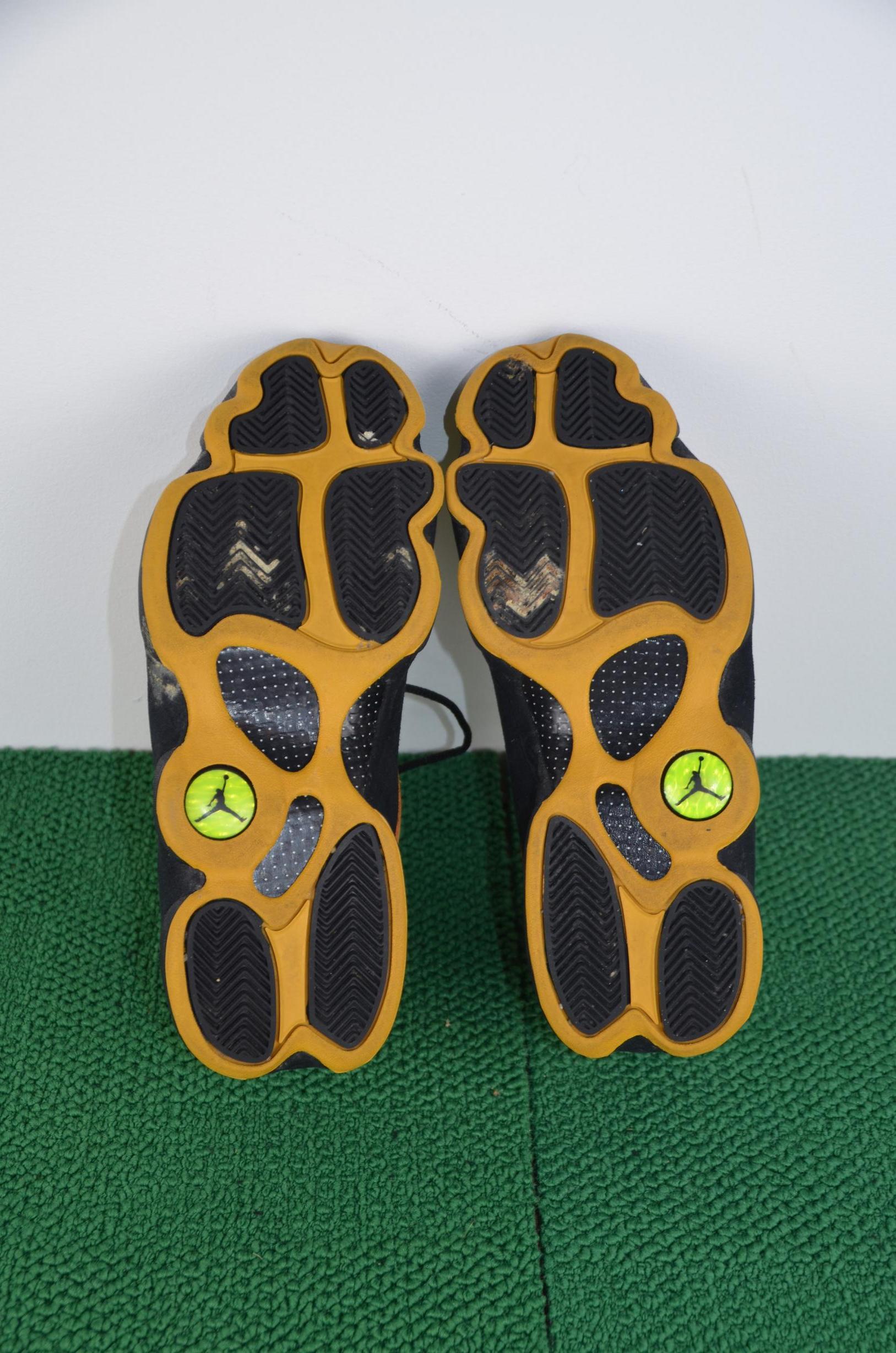 Air Jordan XIII chutney/wheat/black low Sneakers thumbnail 5