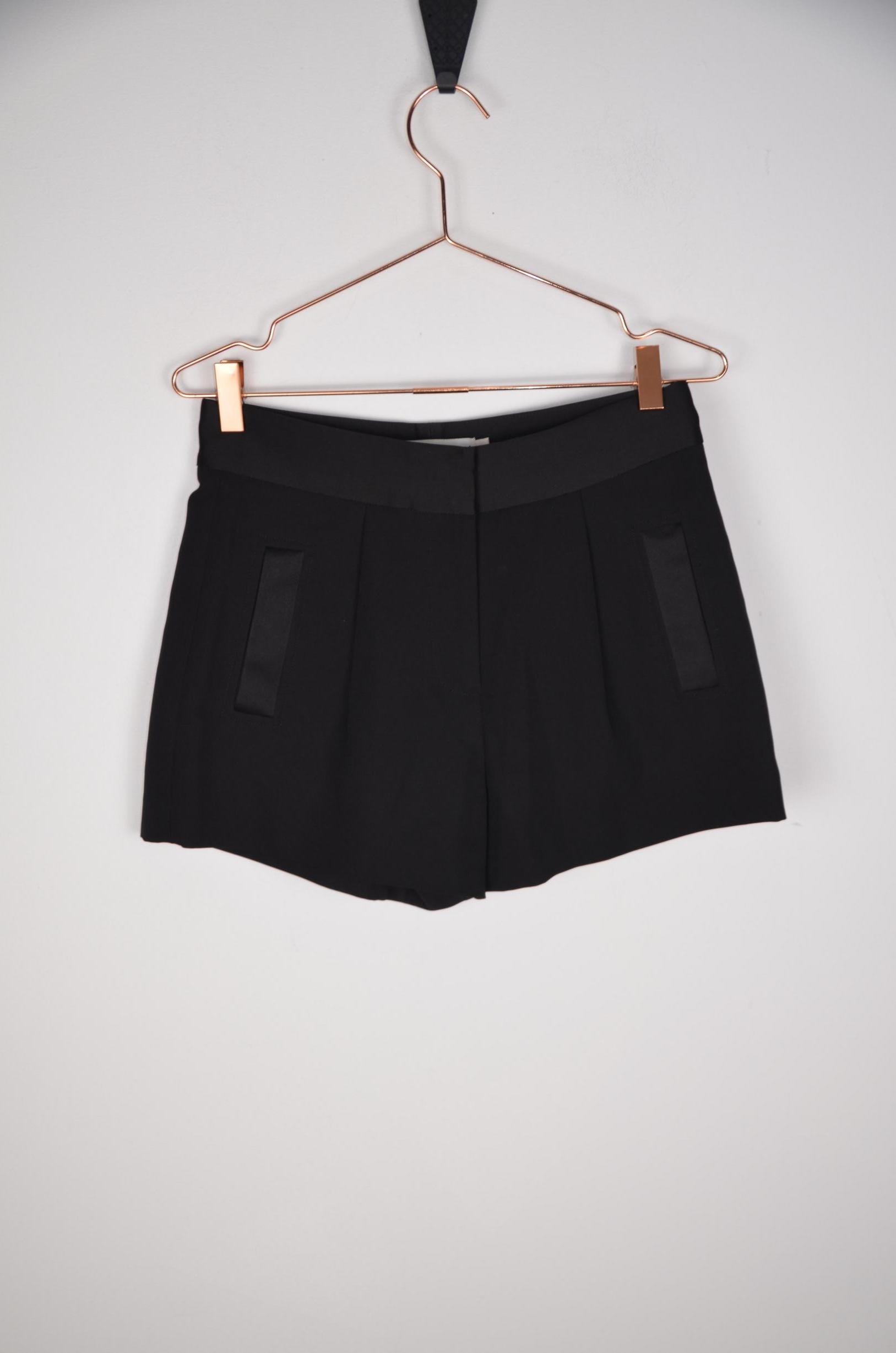 Glamaxy Womens Shorts thumbnail 2
