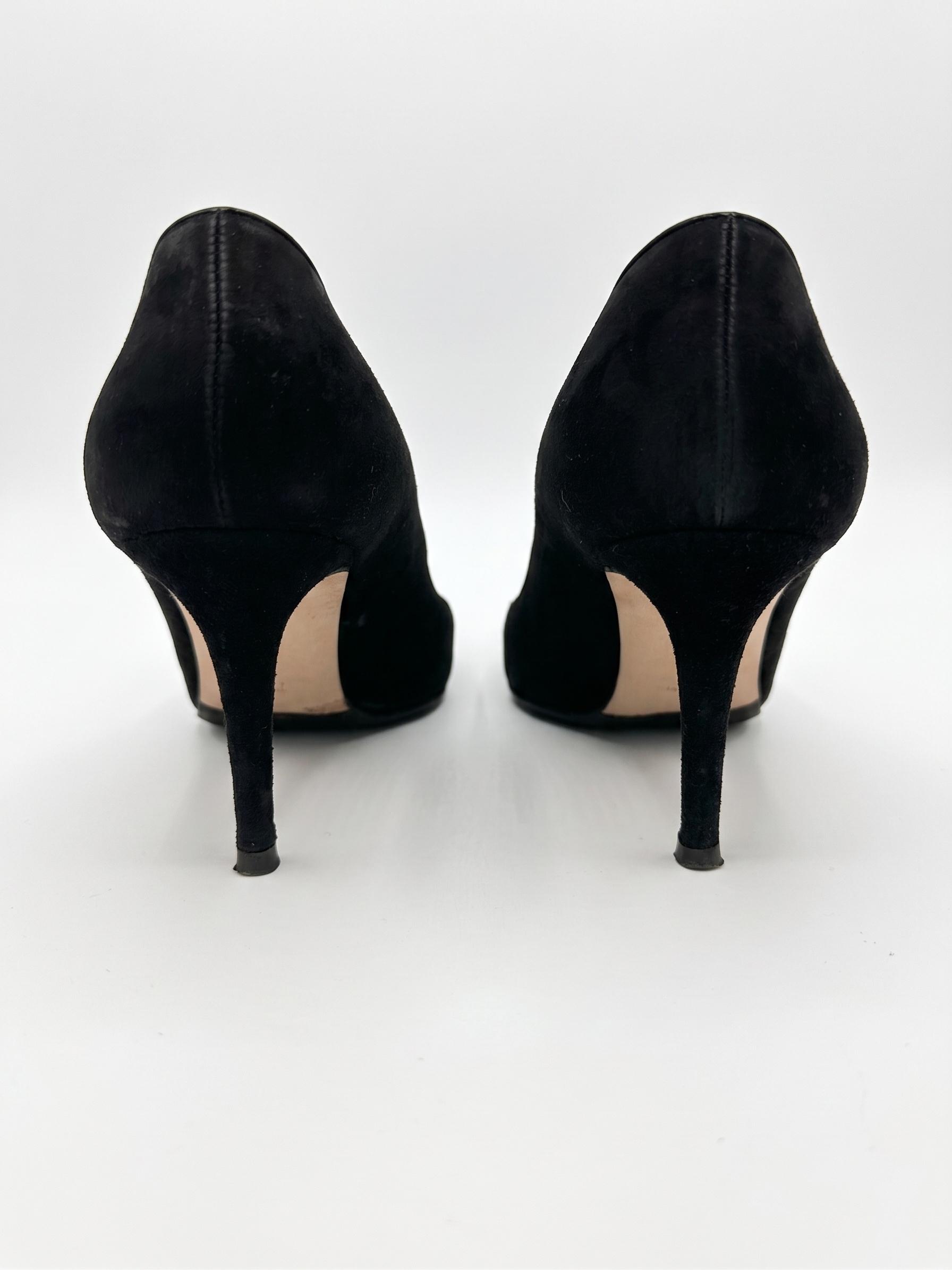 Gianvito Rossi Black Suede Heels 38 thumbnail 5