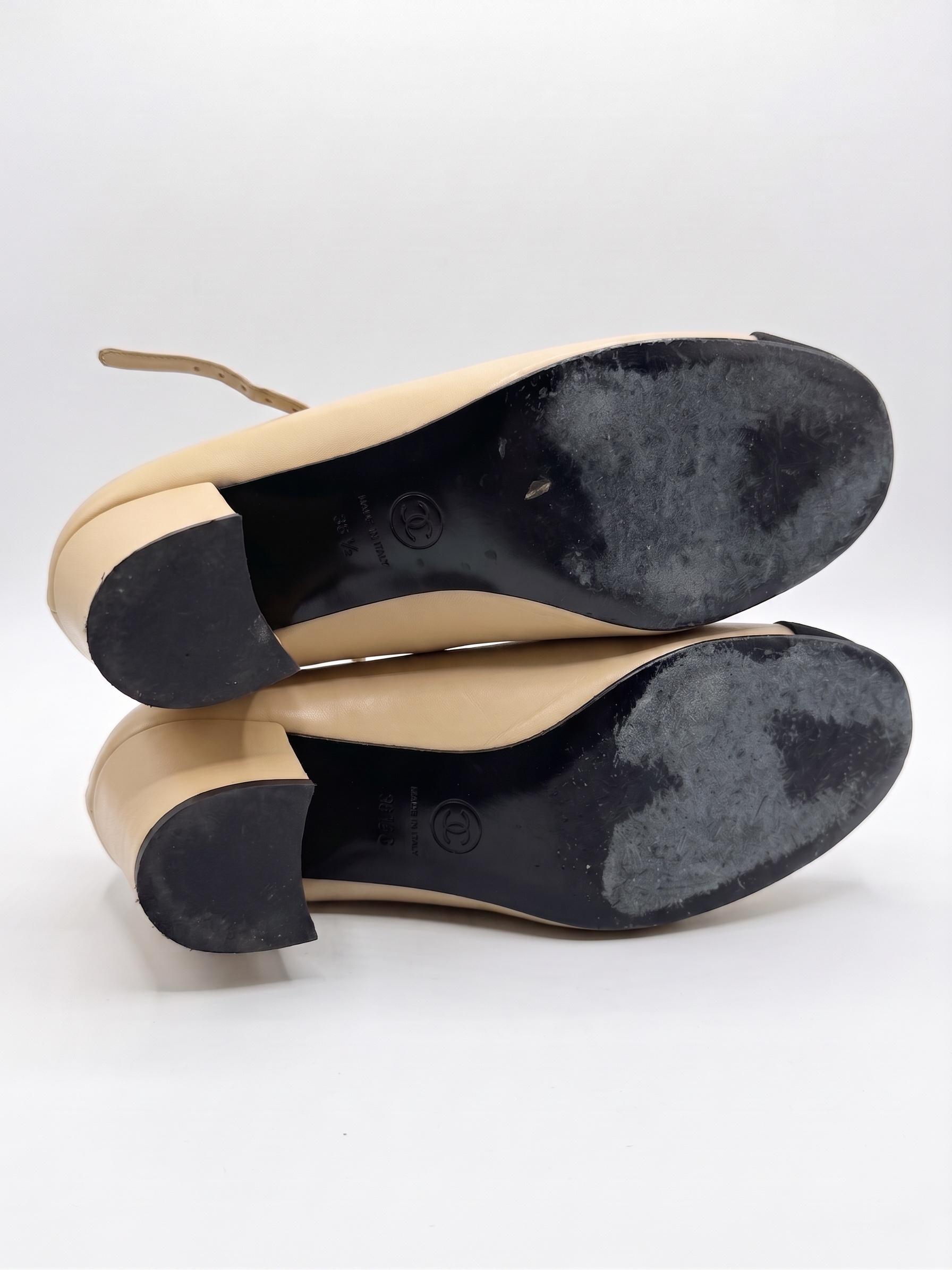 Chanel Beige Black Heels 38.5 thumbnail 4