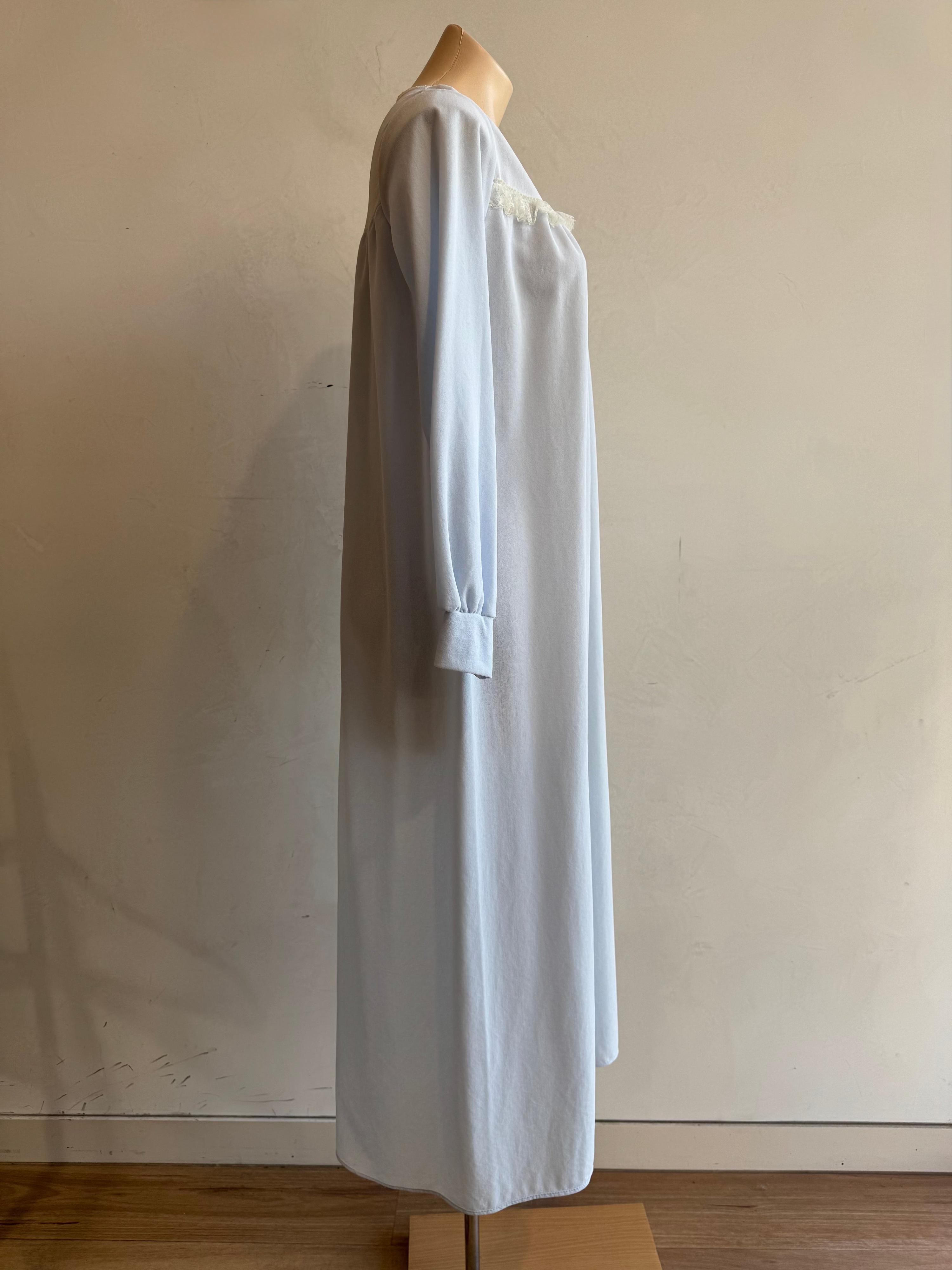 Vintage Pedita blue gown -size 10 thumbnail 4