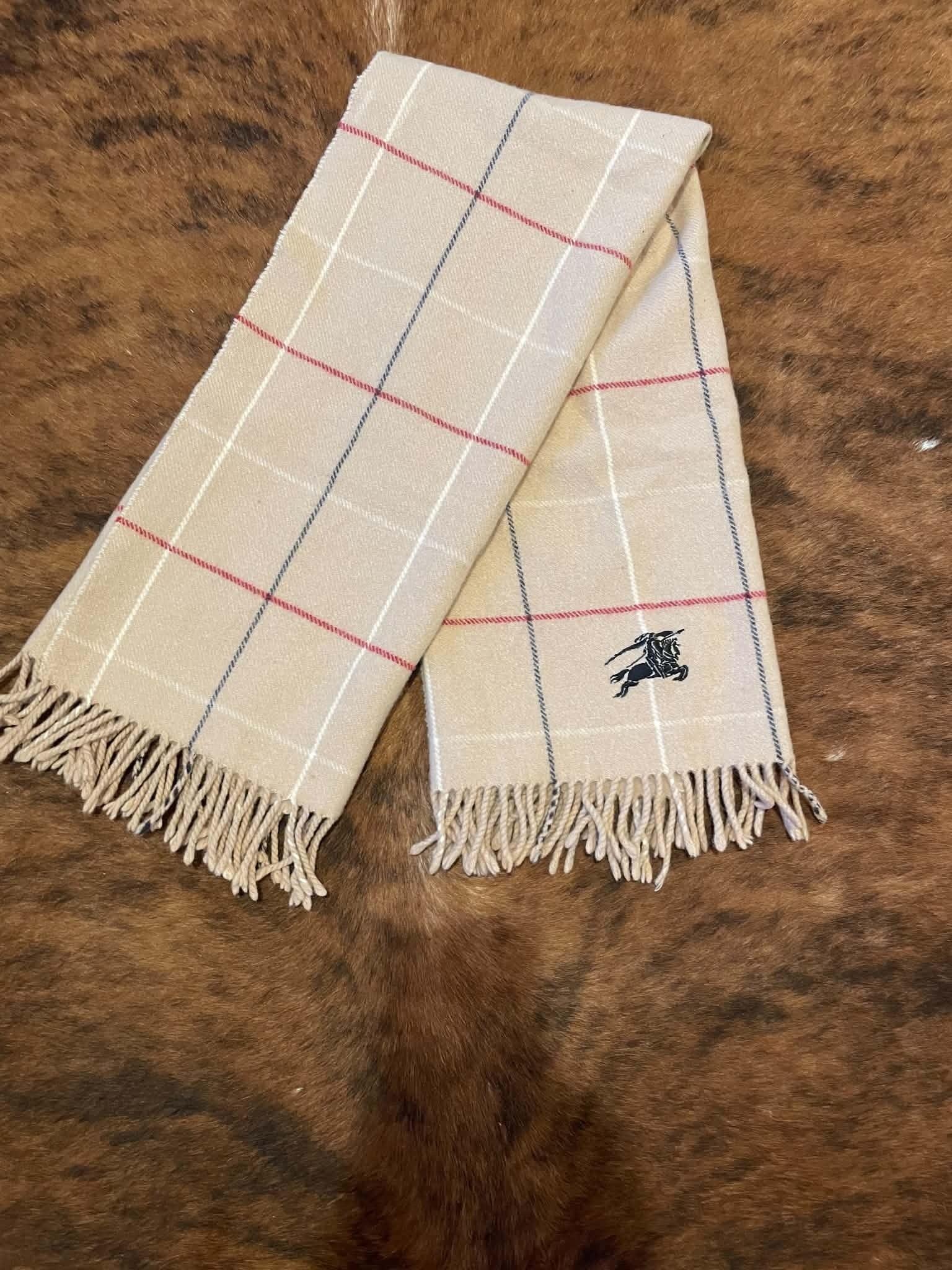 Burberry Beige Wool Scarf thumbnail 3