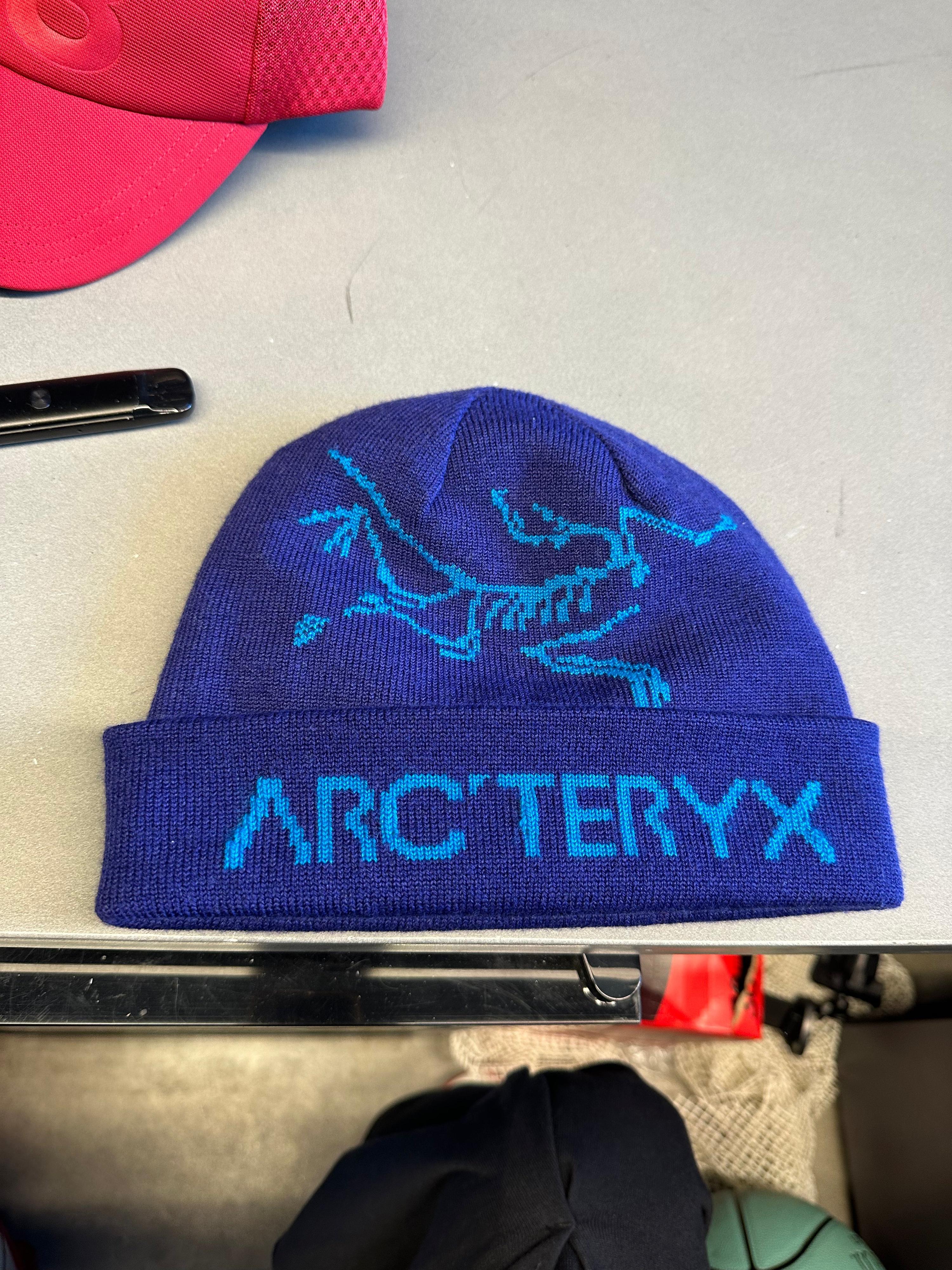 Arc’teryx Rolling Word Toque Beanie Purple