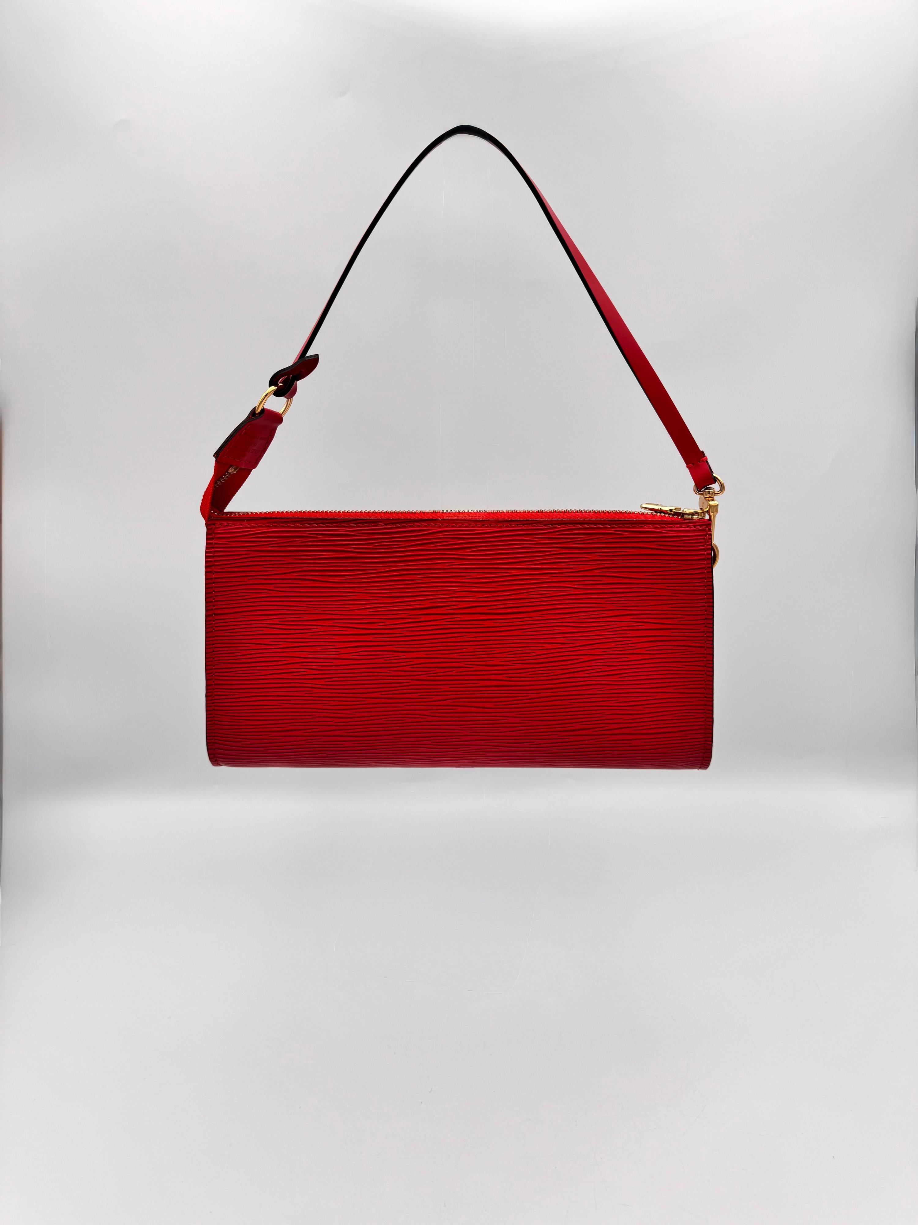LOUIS VUITTON Red EPI Leather Pochette thumbnail 4