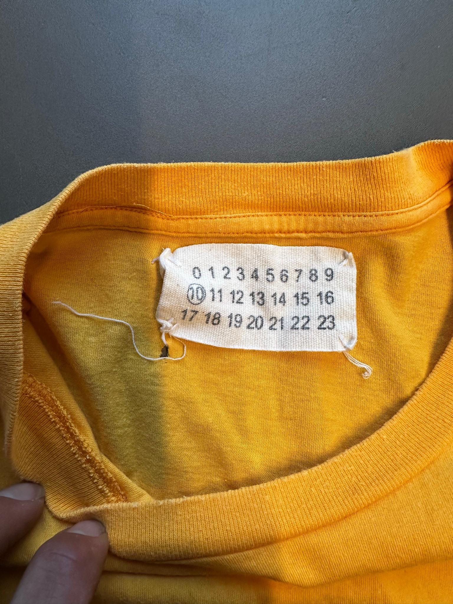Maison Margiela Line 10 Graphic T-Shirt Yellow (Size 10) thumbnail 2
