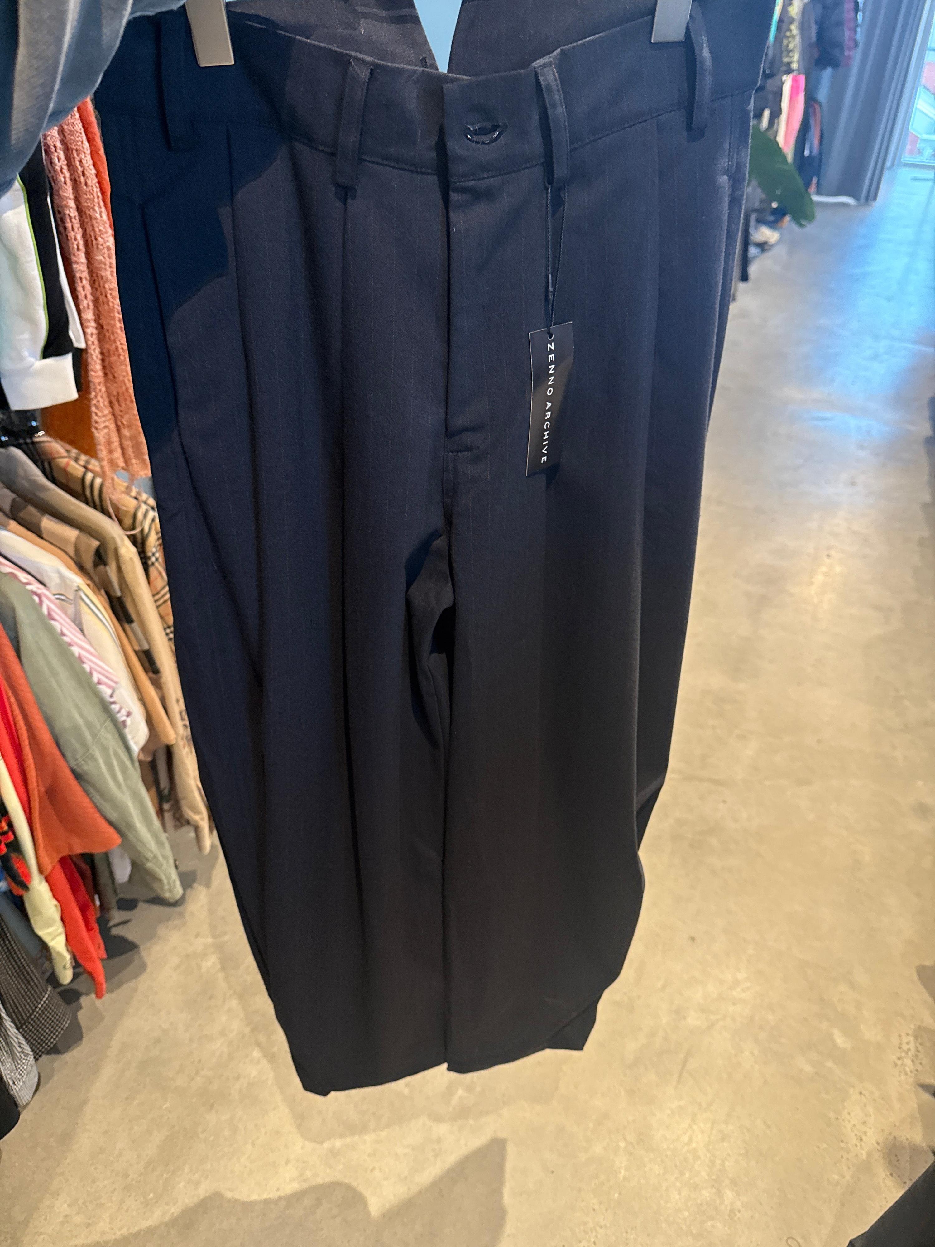 HOWS Striped Trousers Navy - M