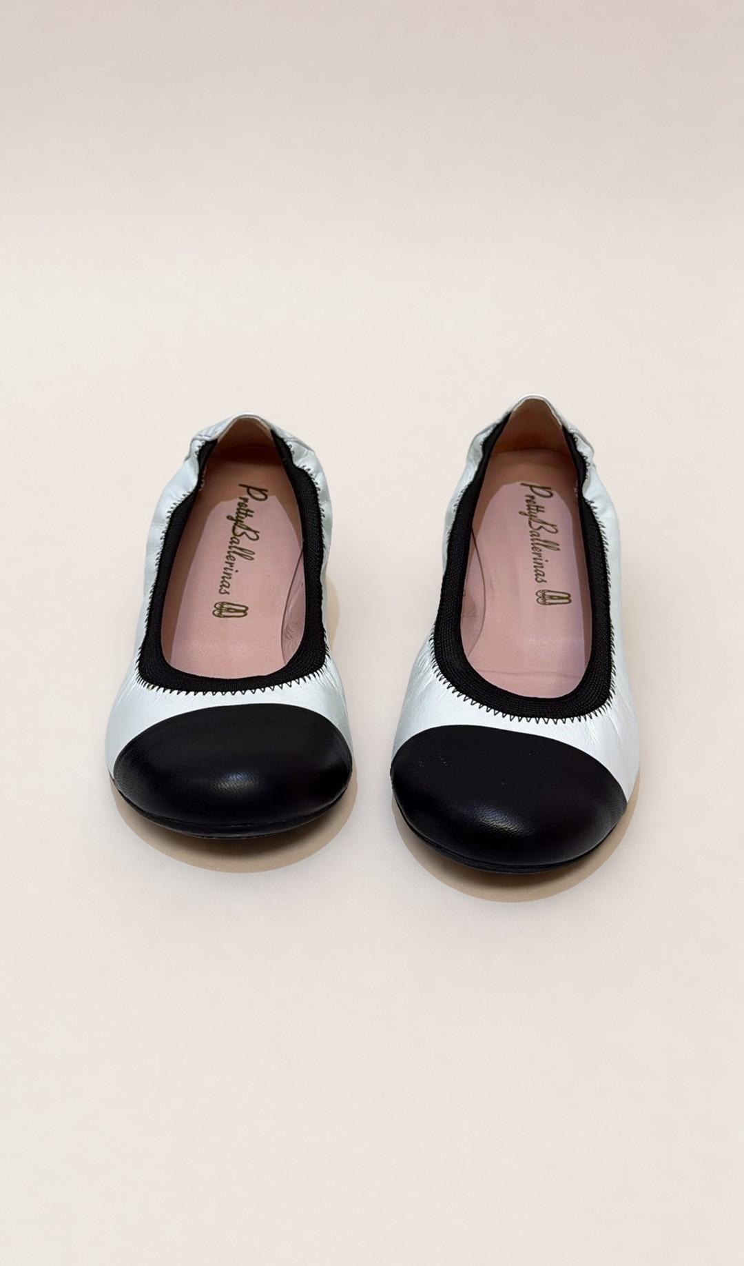 Pretty Ballerinas White Black Ballet Flats 36