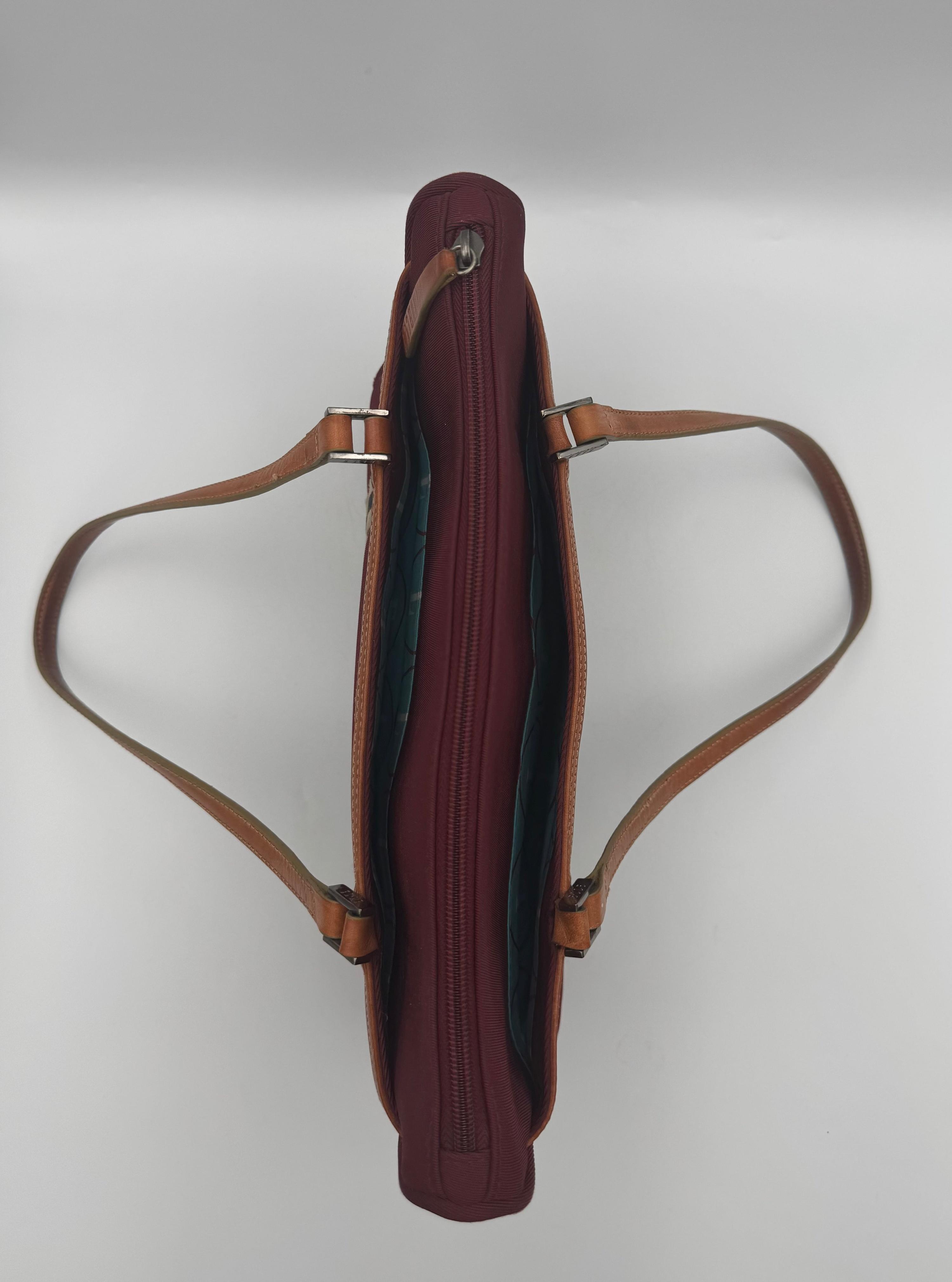 Elle Maroon Shoulder Bag thumbnail 6