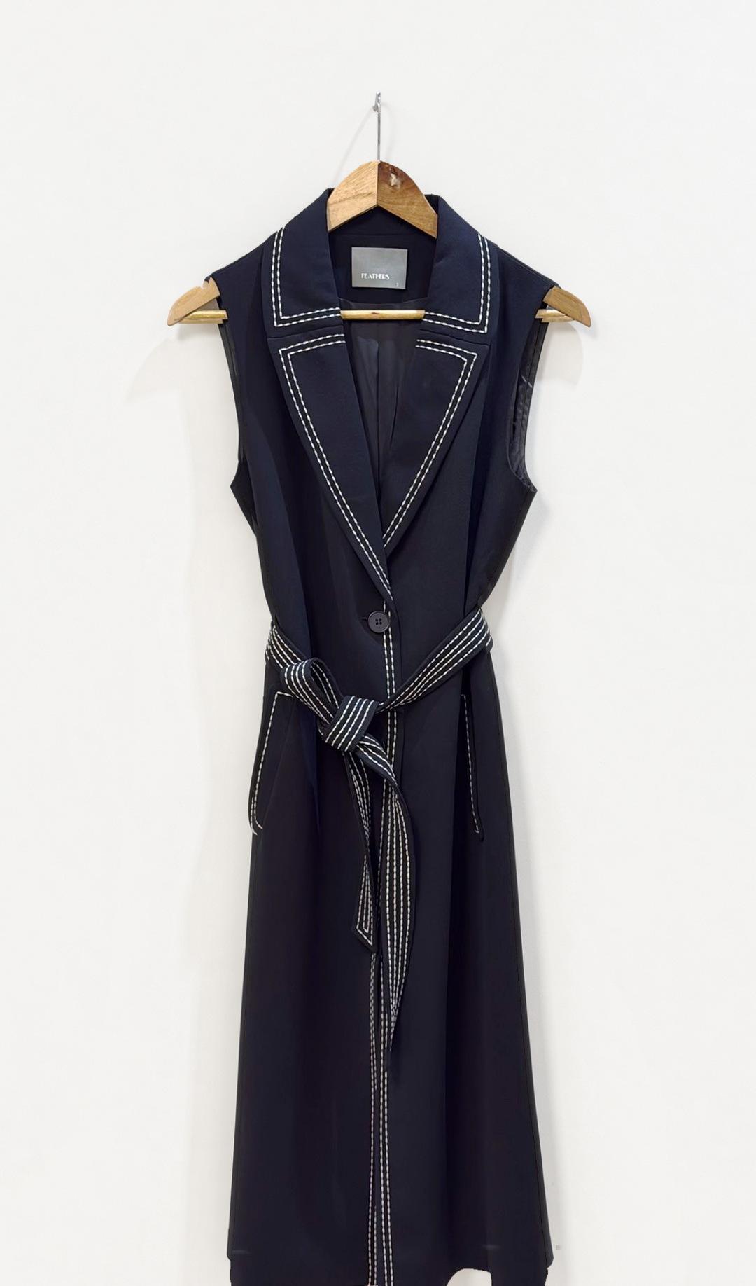 Feathers Black Belted Dress S