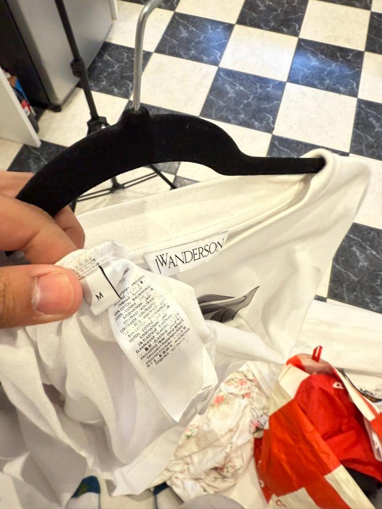 JW Anderson Gothic-Logo Oversized T-shirt White (Fits M-L) thumbnail 2