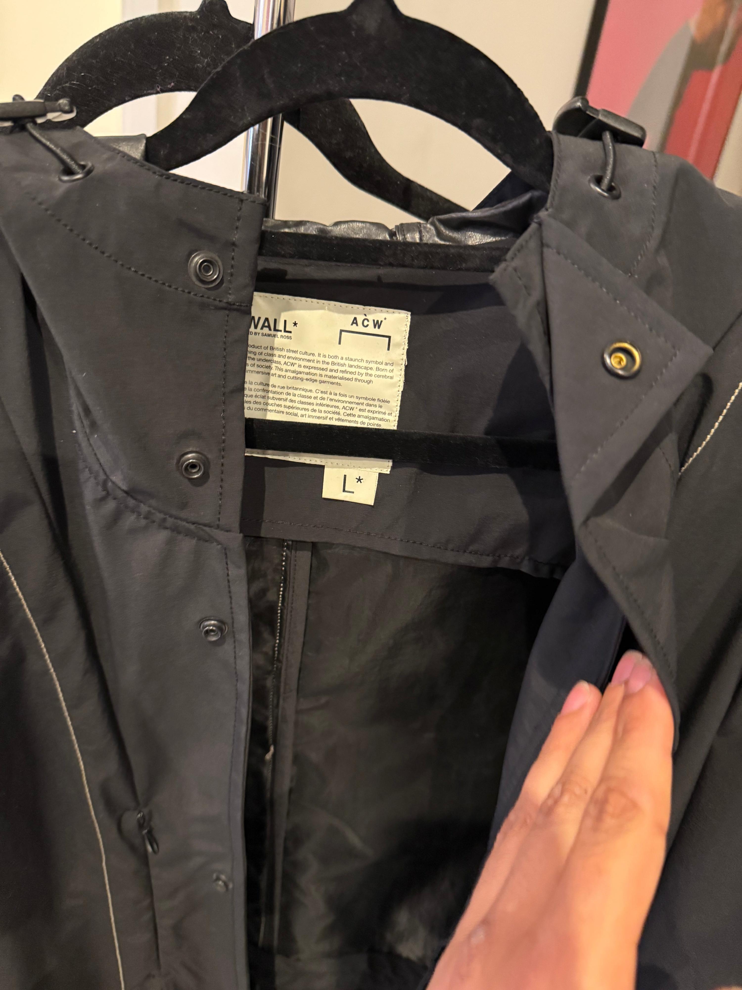A-COLD-WALL* (ACW) Contrast Stitch Nylon Coat Black (Size L) thumbnail 2
