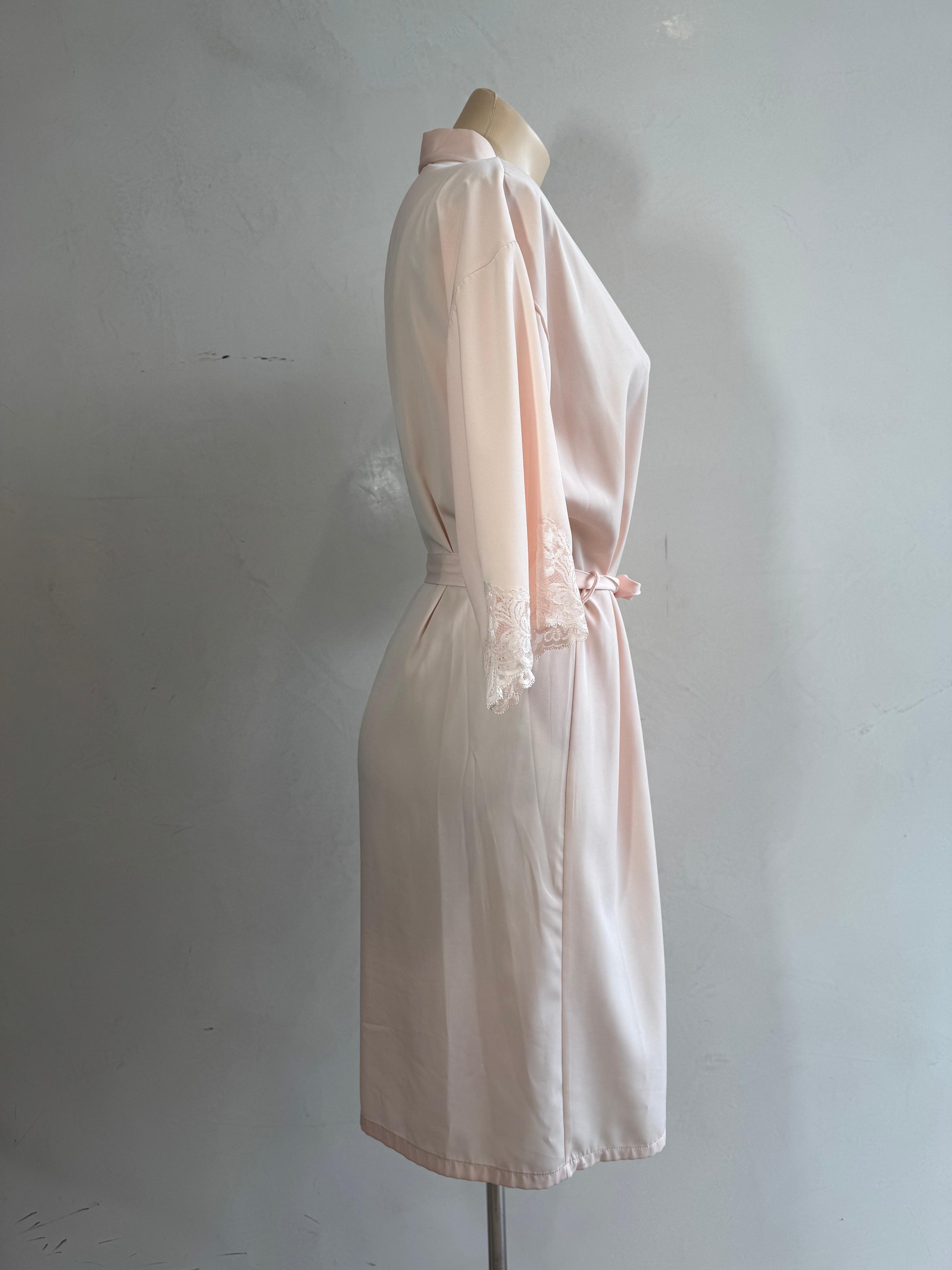 Vintage Diamond Cut Peach Robe thumbnail 4