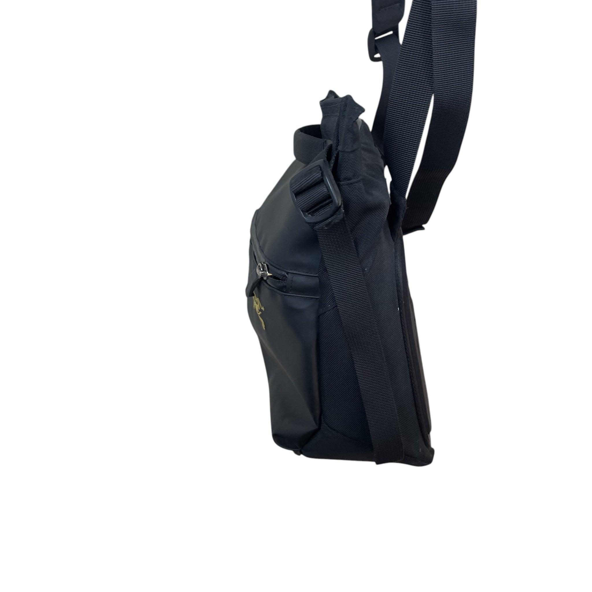 Arc’teryx Arro 8 Shoulder Bag Black thumbnail 3