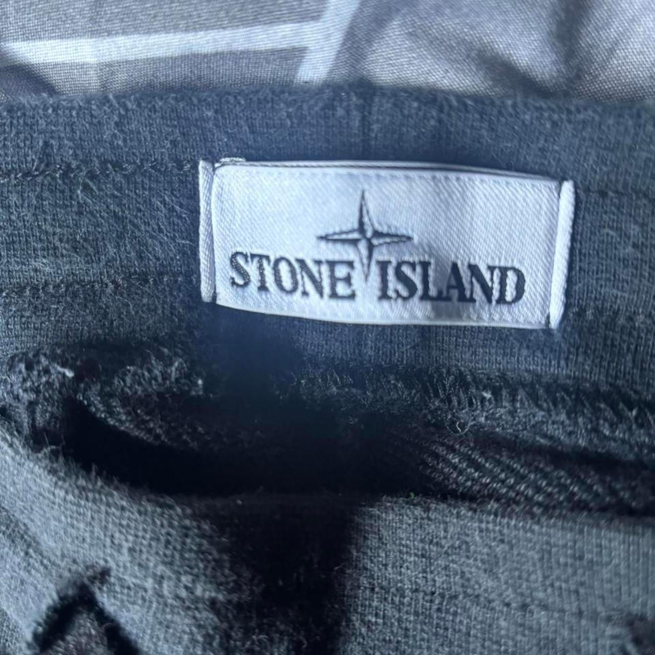STONE ISLAND shorts - mens O/S thumbnail 2