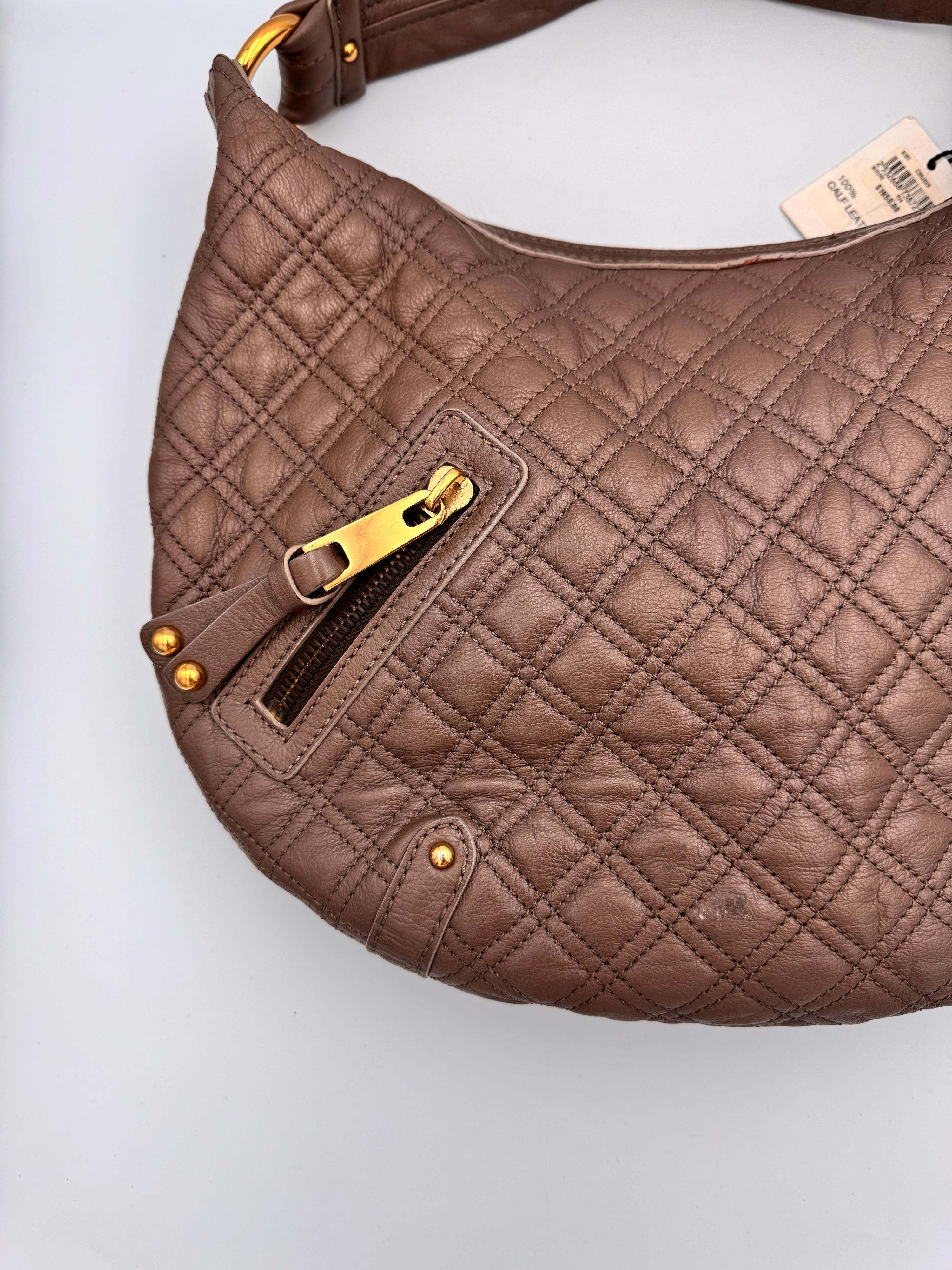 MARC JACOBS Hobo Banana Calf Leather Bag in Mouse thumbnail 10