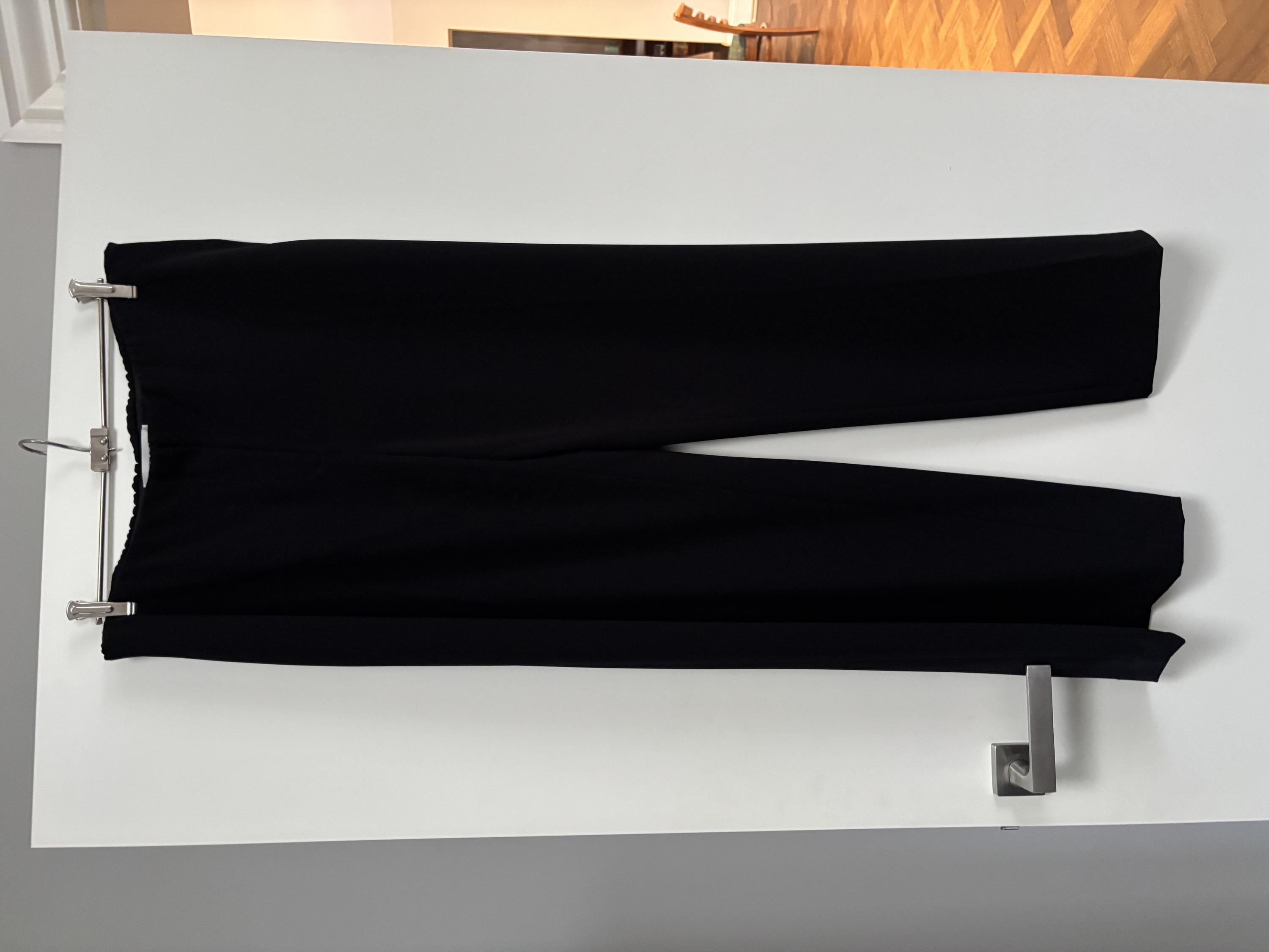 Perri Cutten Black Pants 16