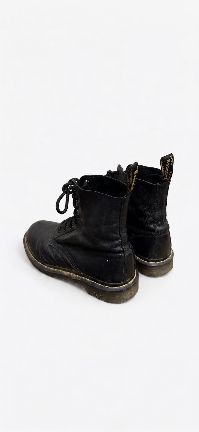 dr martens boots O/S thumbnail 3