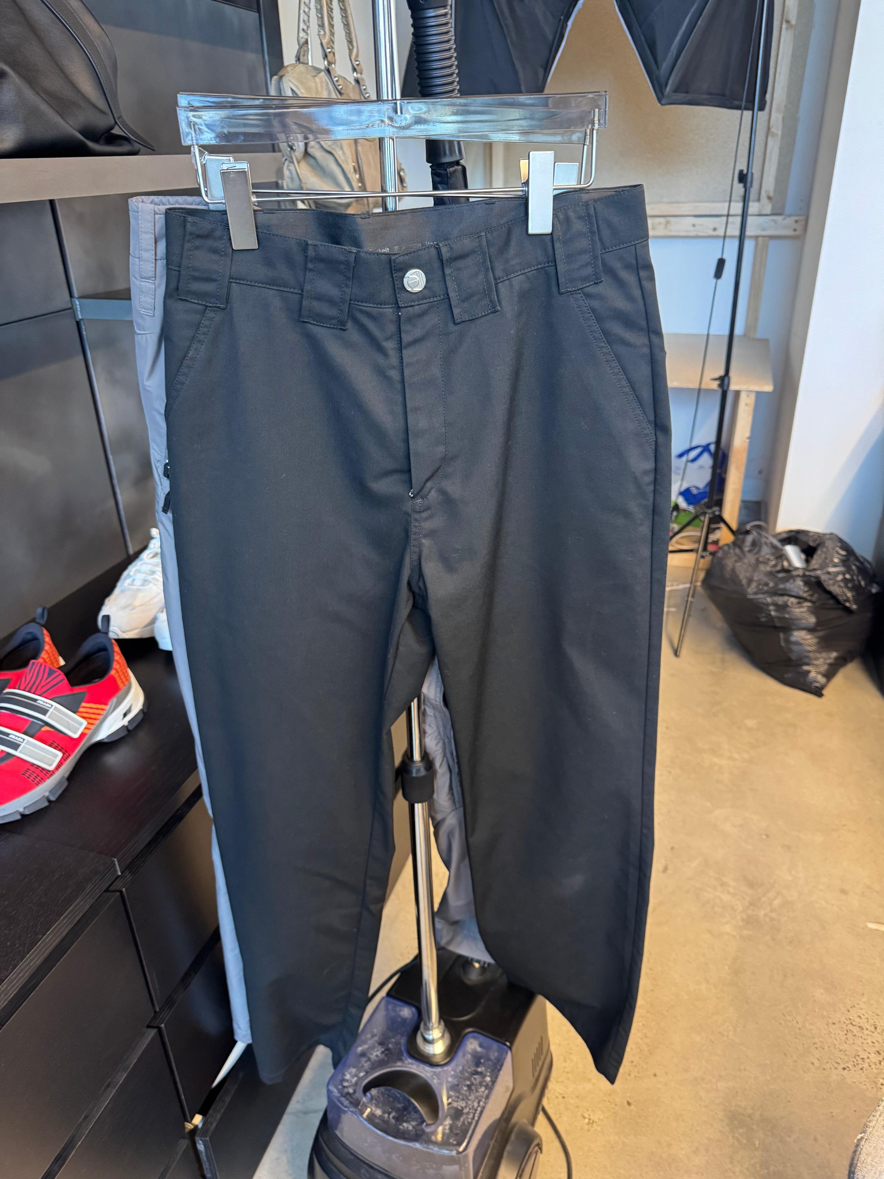 AFFIX Onsite Straight Leg Trousers Black (Size S)