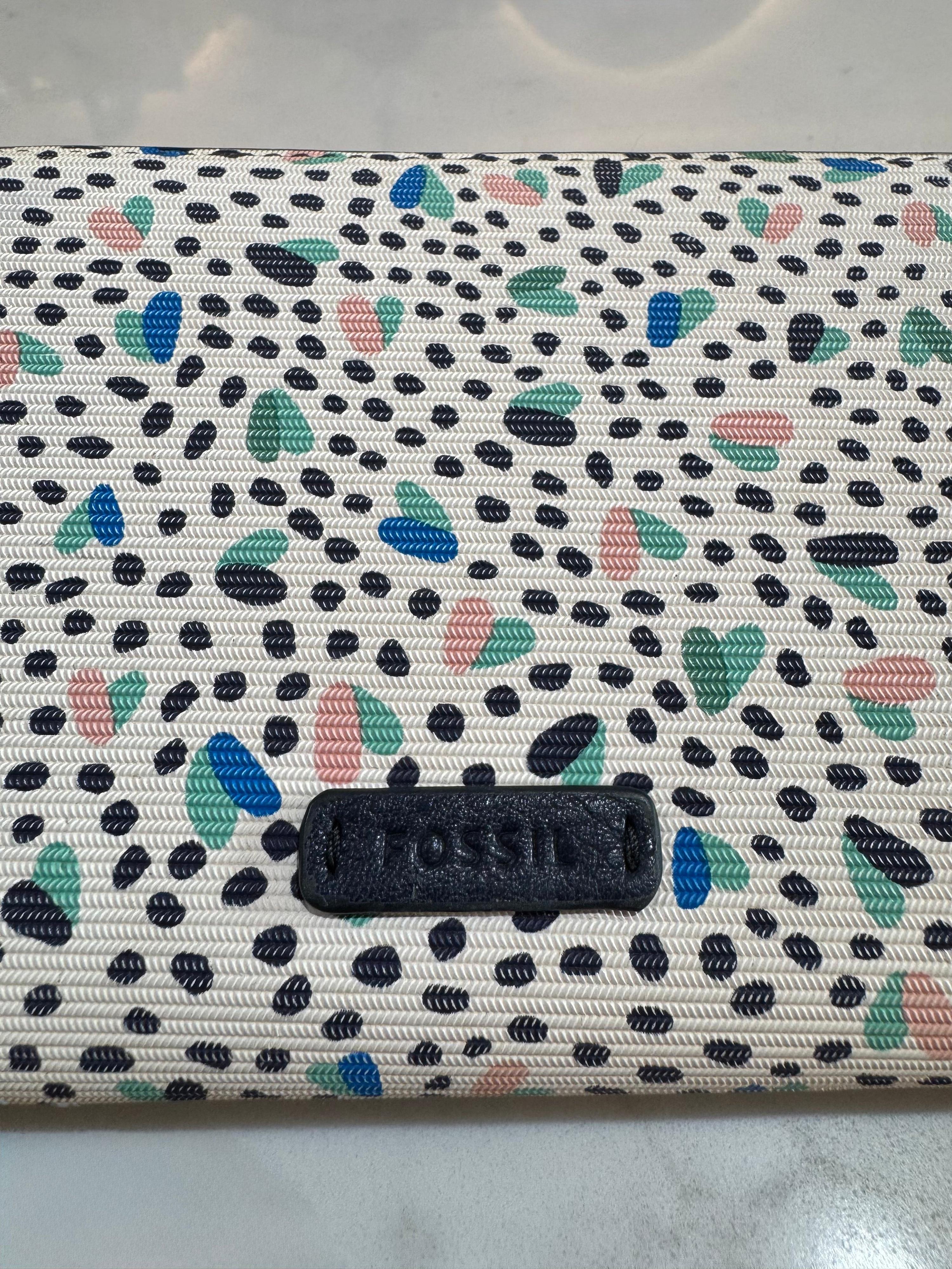 Fossil Wallet thumbnail 2