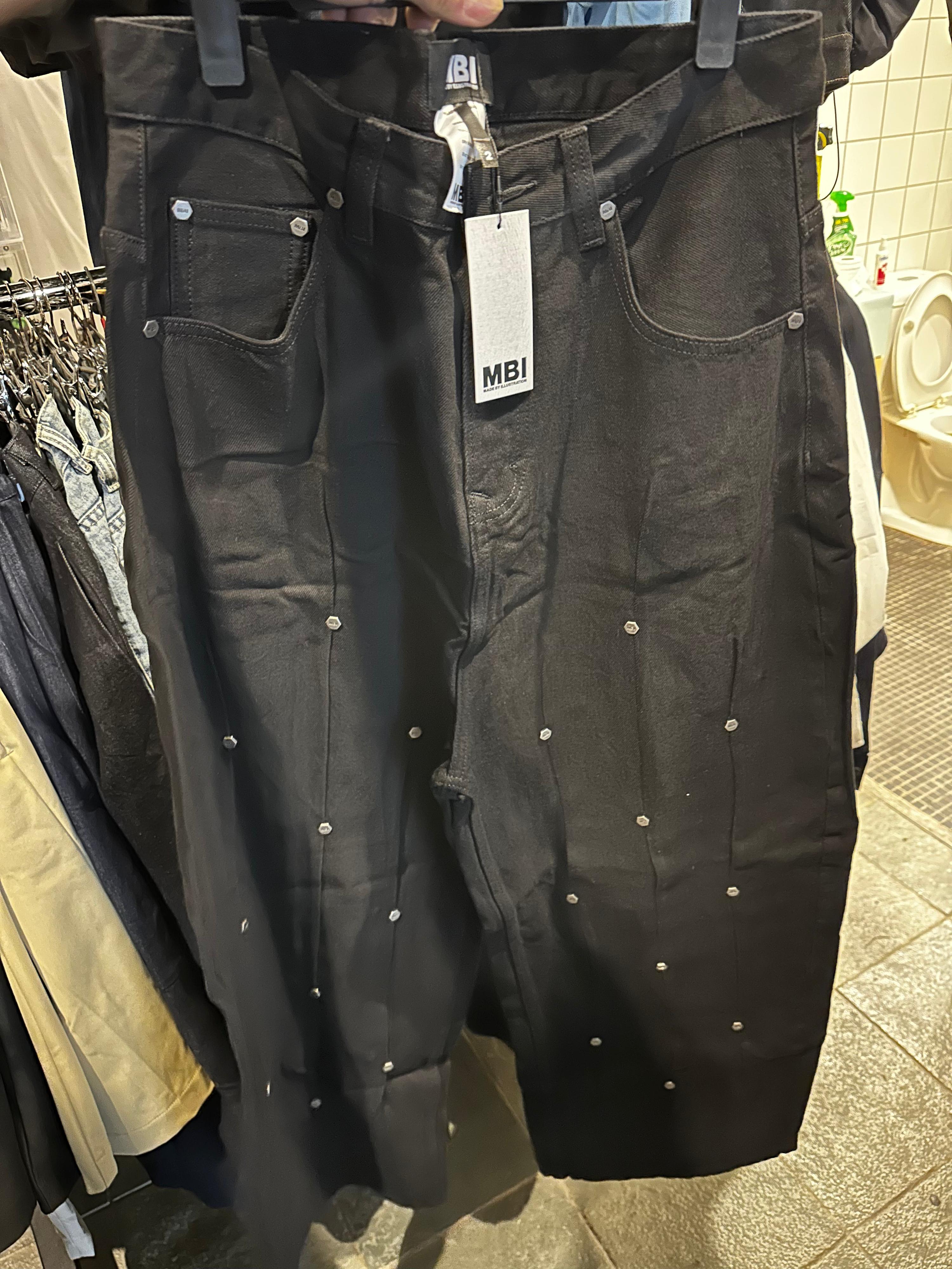 MBI Project Multi Rivet Jeans Black - 1
