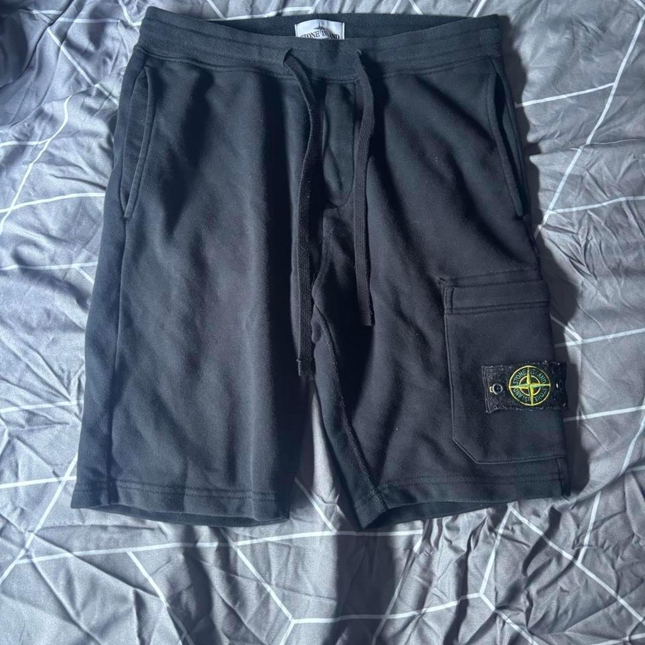 stone island shorts - mens L