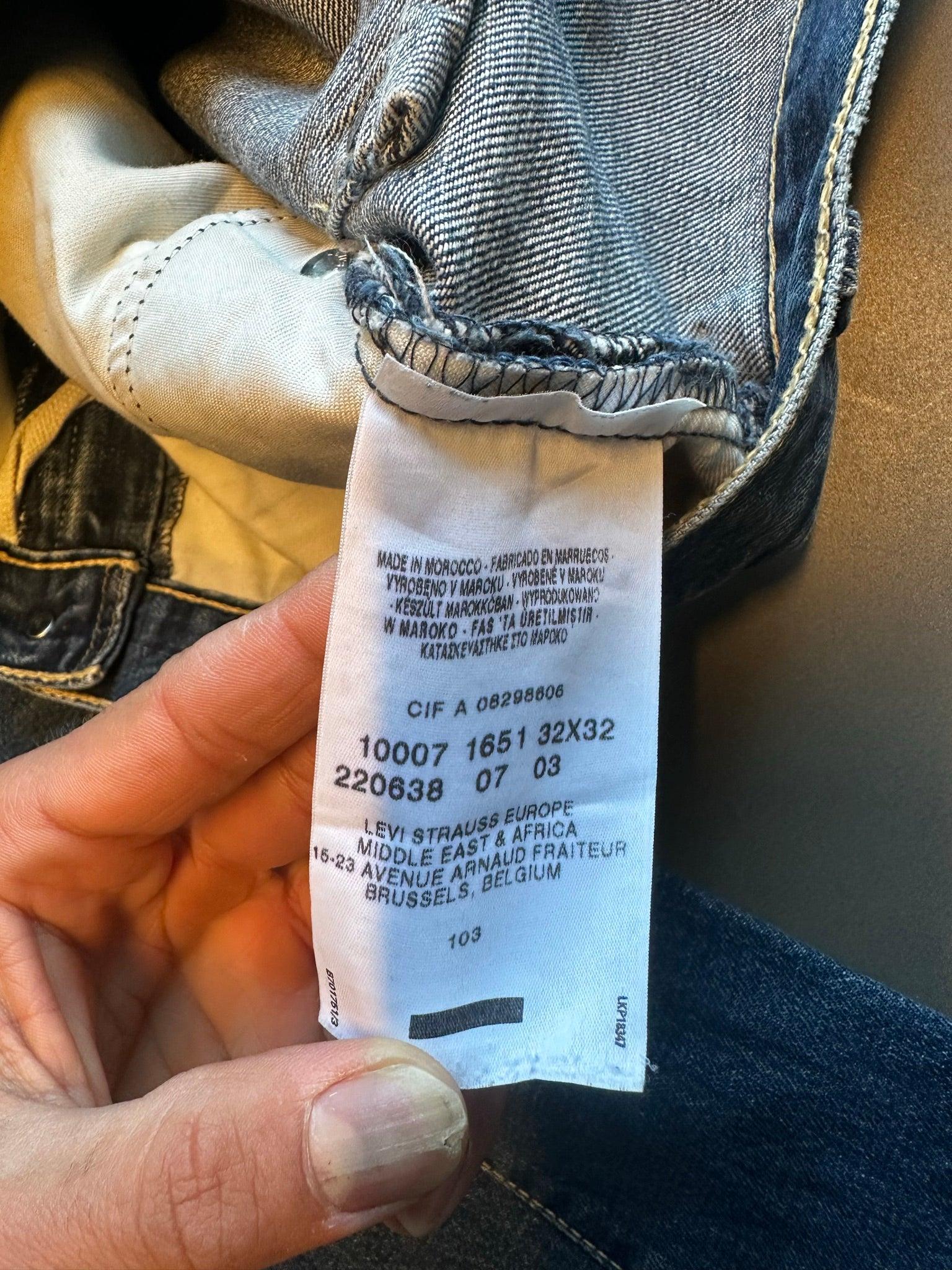 Levi's Engineered 2003 Twisted Seam Washed Denim Jeans Blue 10007 1651 (Size 32”) thumbnail 4