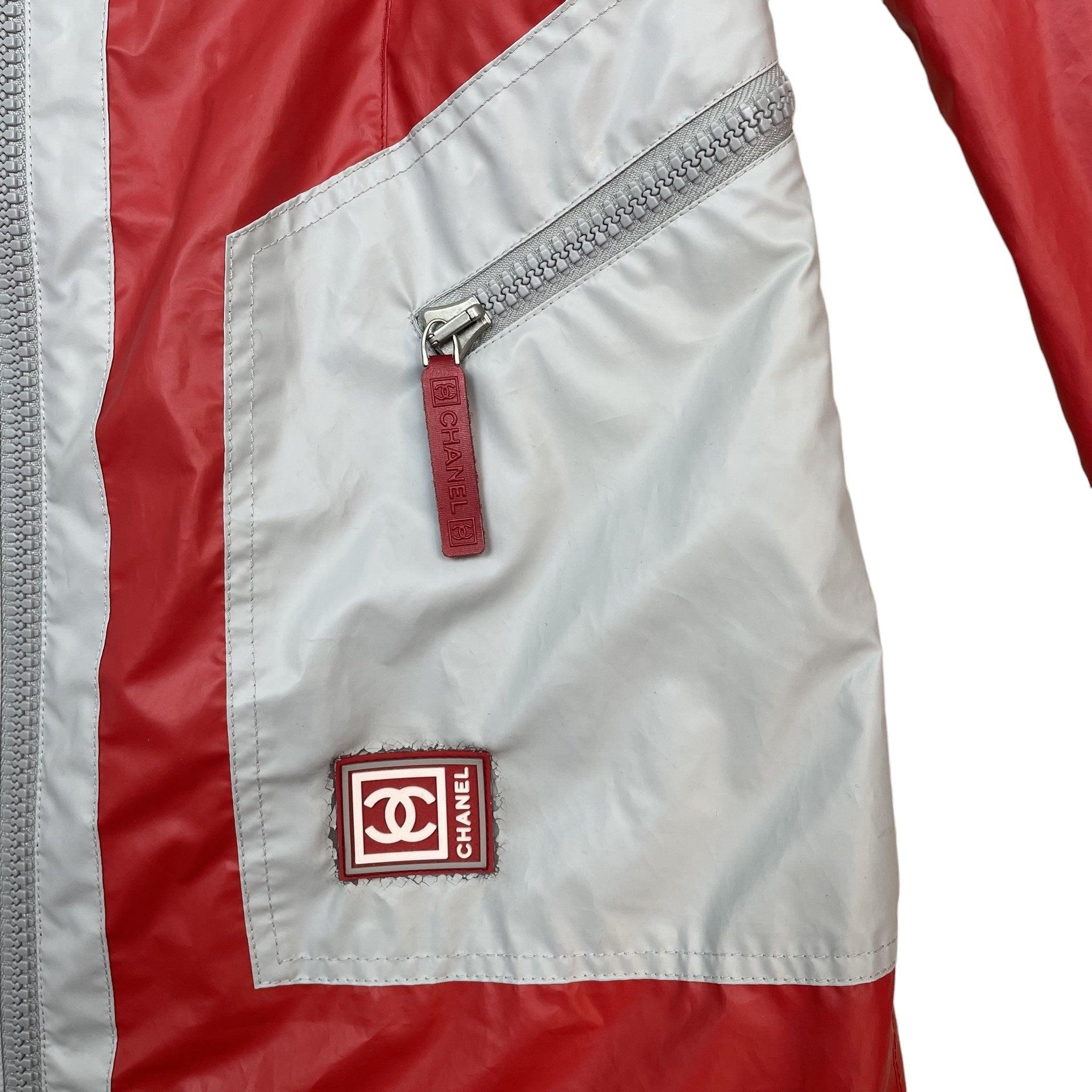 Chanel Sport 90s Poly Rain Coat Red (Size 40) thumbnail 4