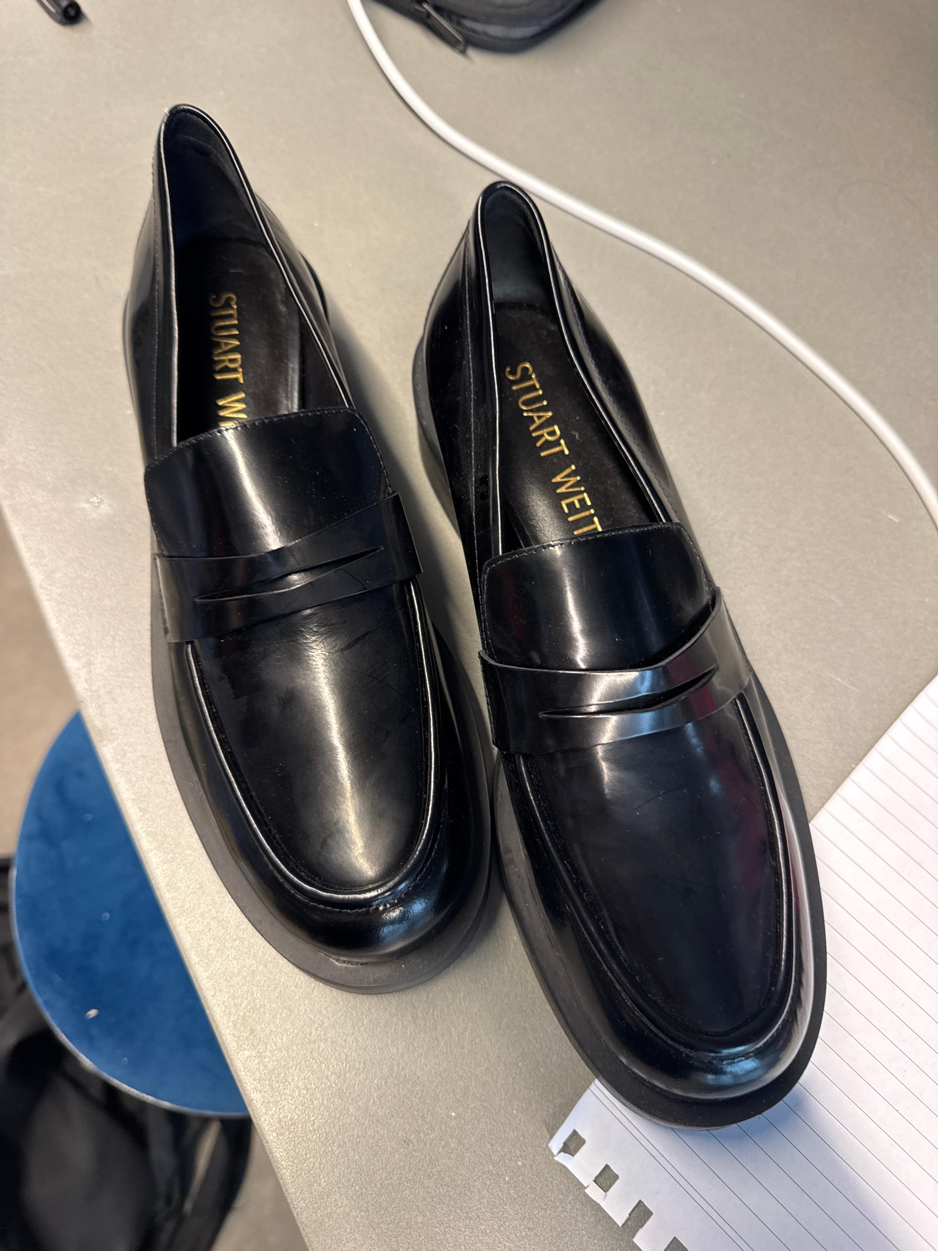 Stuart Weitzman Palmer Bold Leather Loafers Black (Size EU38)
