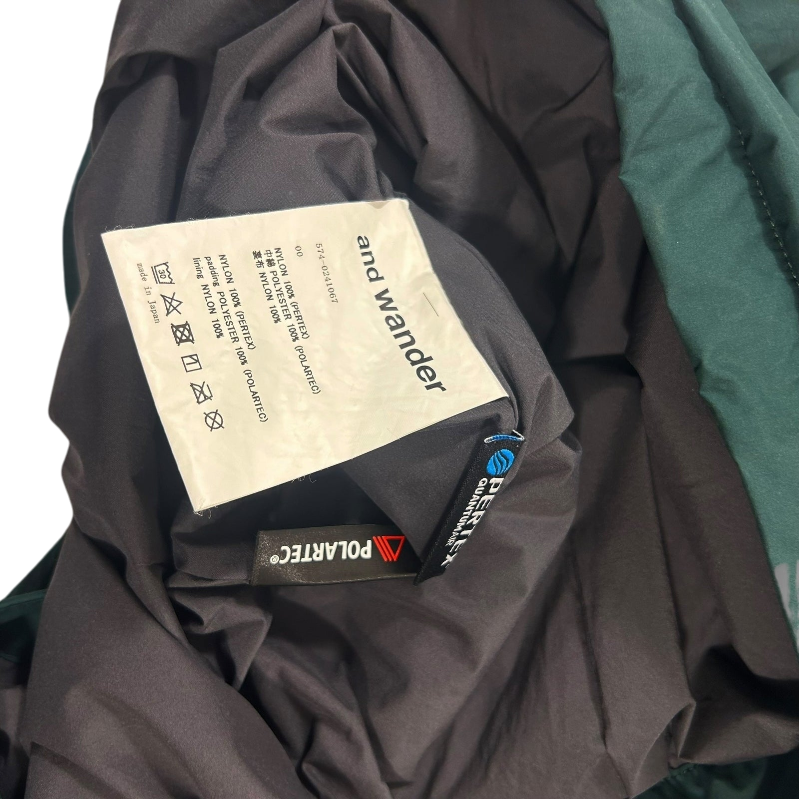 And Wander PrimaLoft Coat Green (Fits S/M) thumbnail 4
