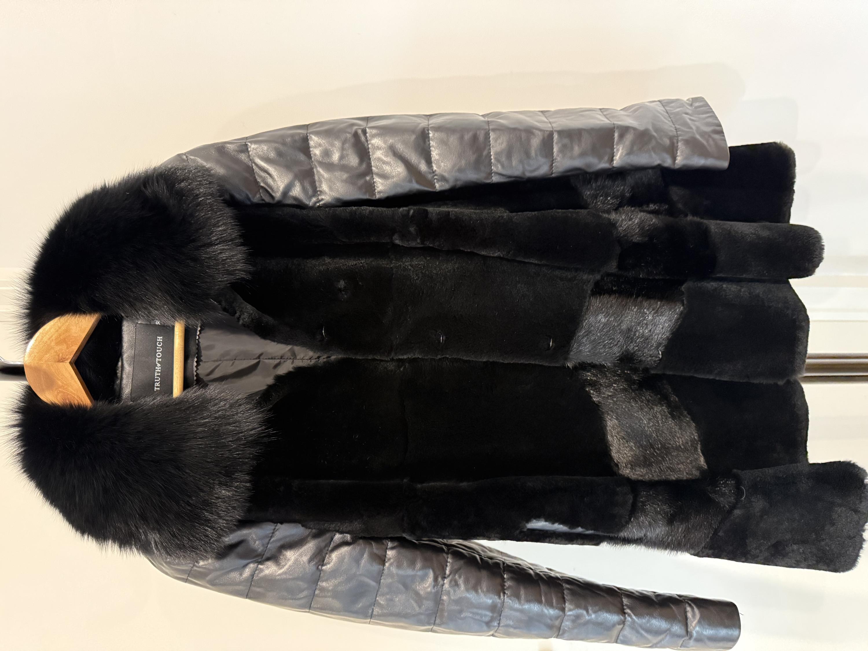 Truth of Touch Black Leather & Fur Coat XL