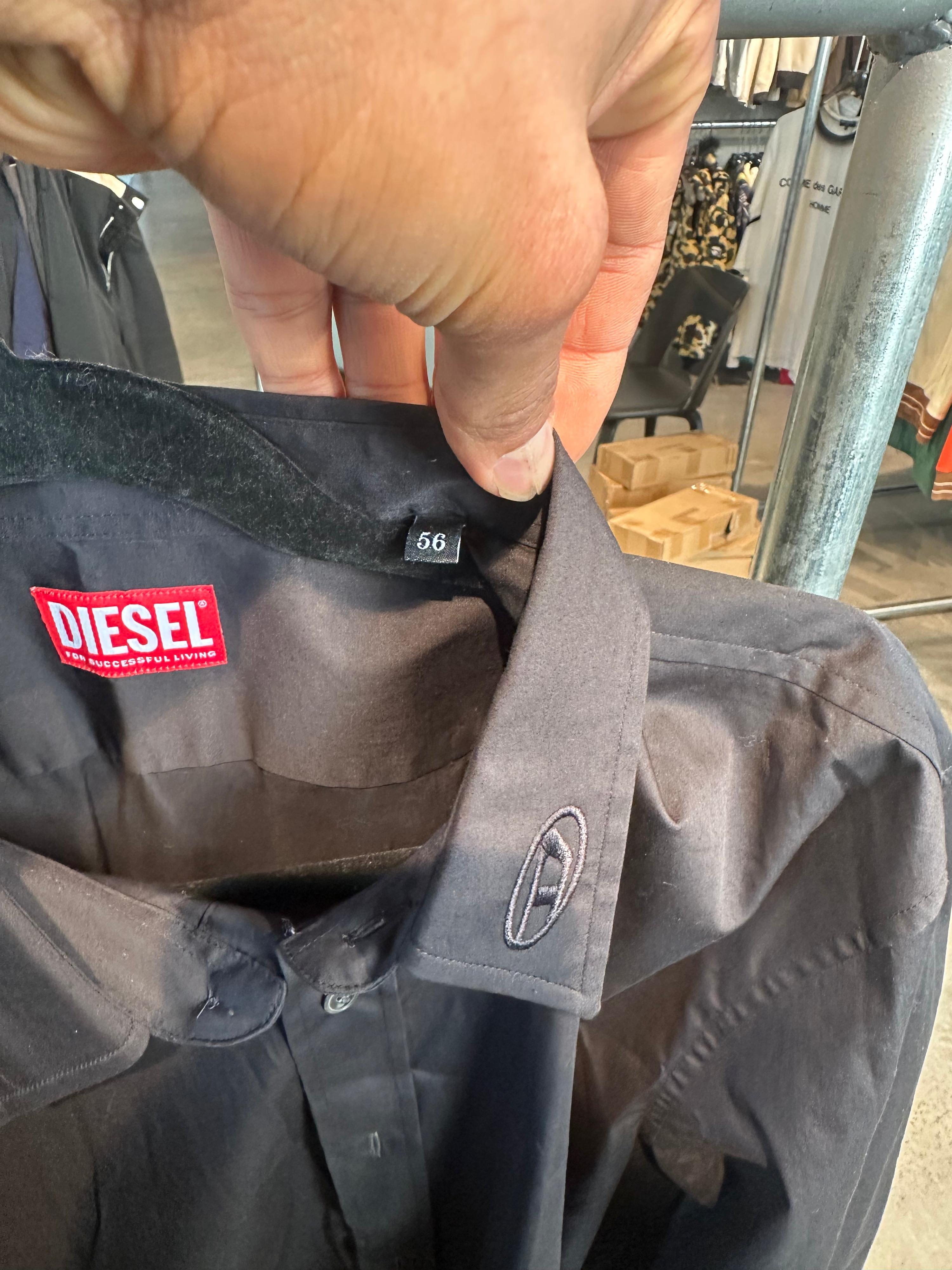 Diesel D-Logo Long-Sleeve Button-Up Shirt Black (Fits S-M) thumbnail 2