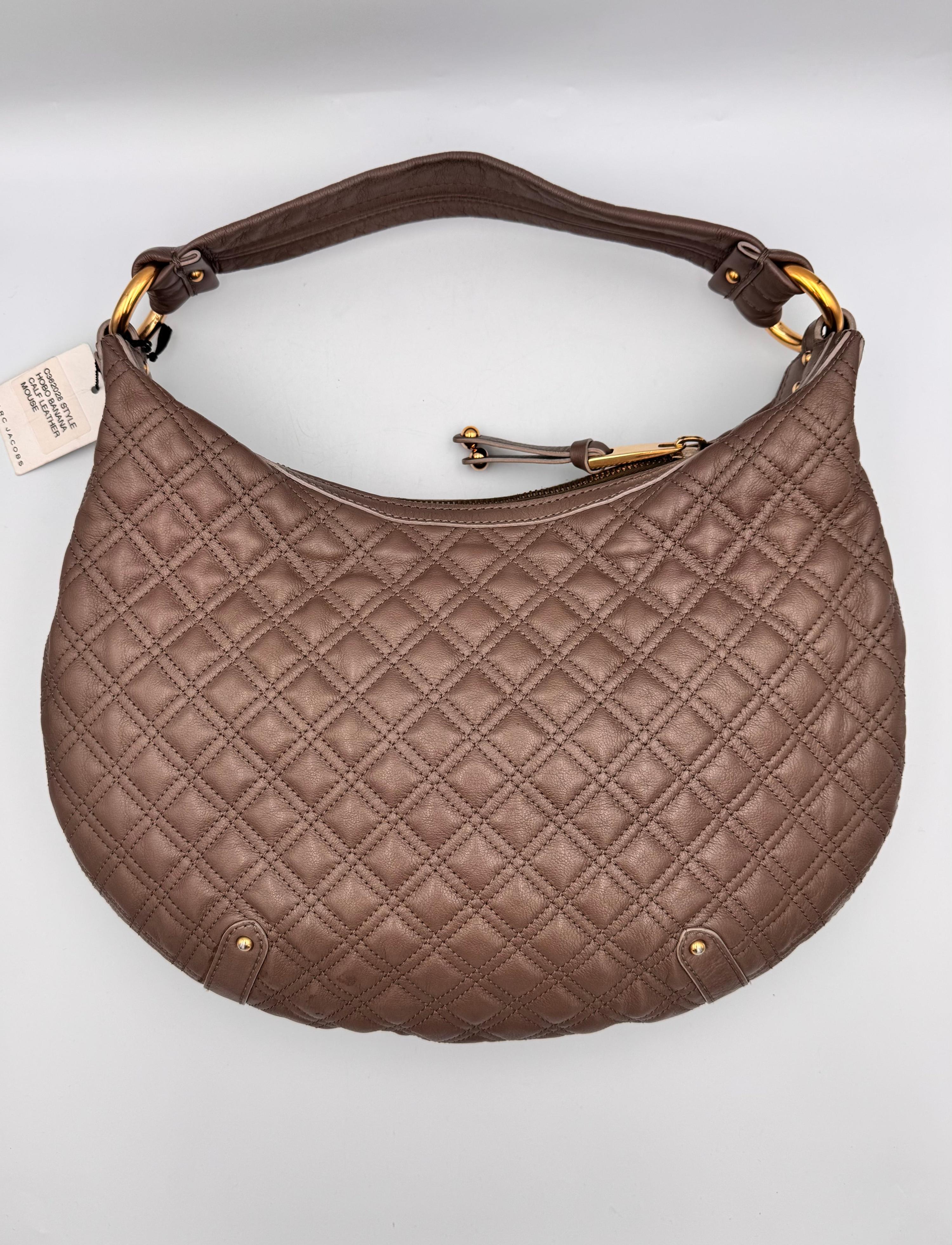 MARC JACOBS Hobo Banana Calf Leather Bag in Mouse thumbnail 9
