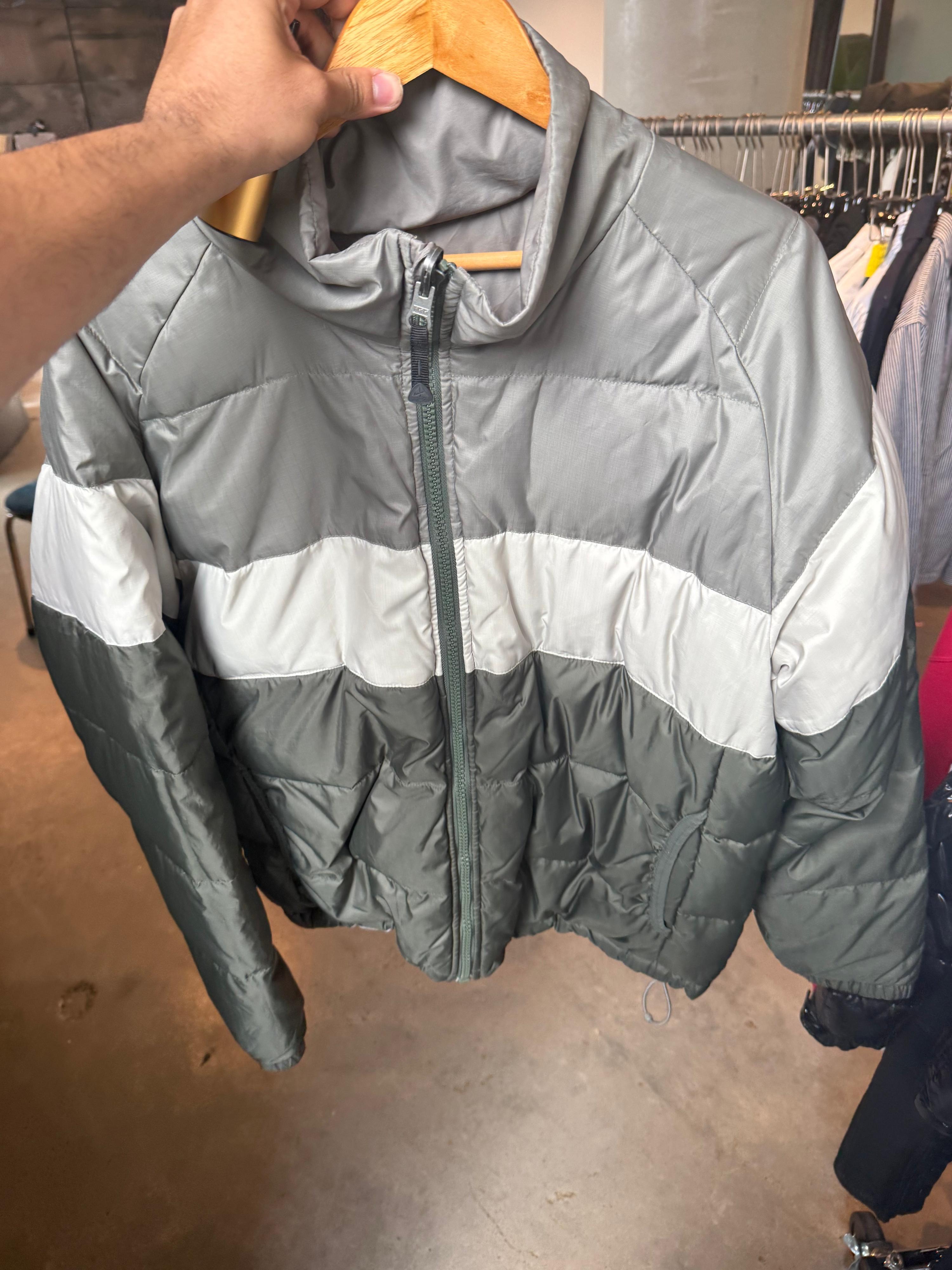 Nike ACG 00s Colour Block Reversible Down Puffer Jacket Green (Size L)