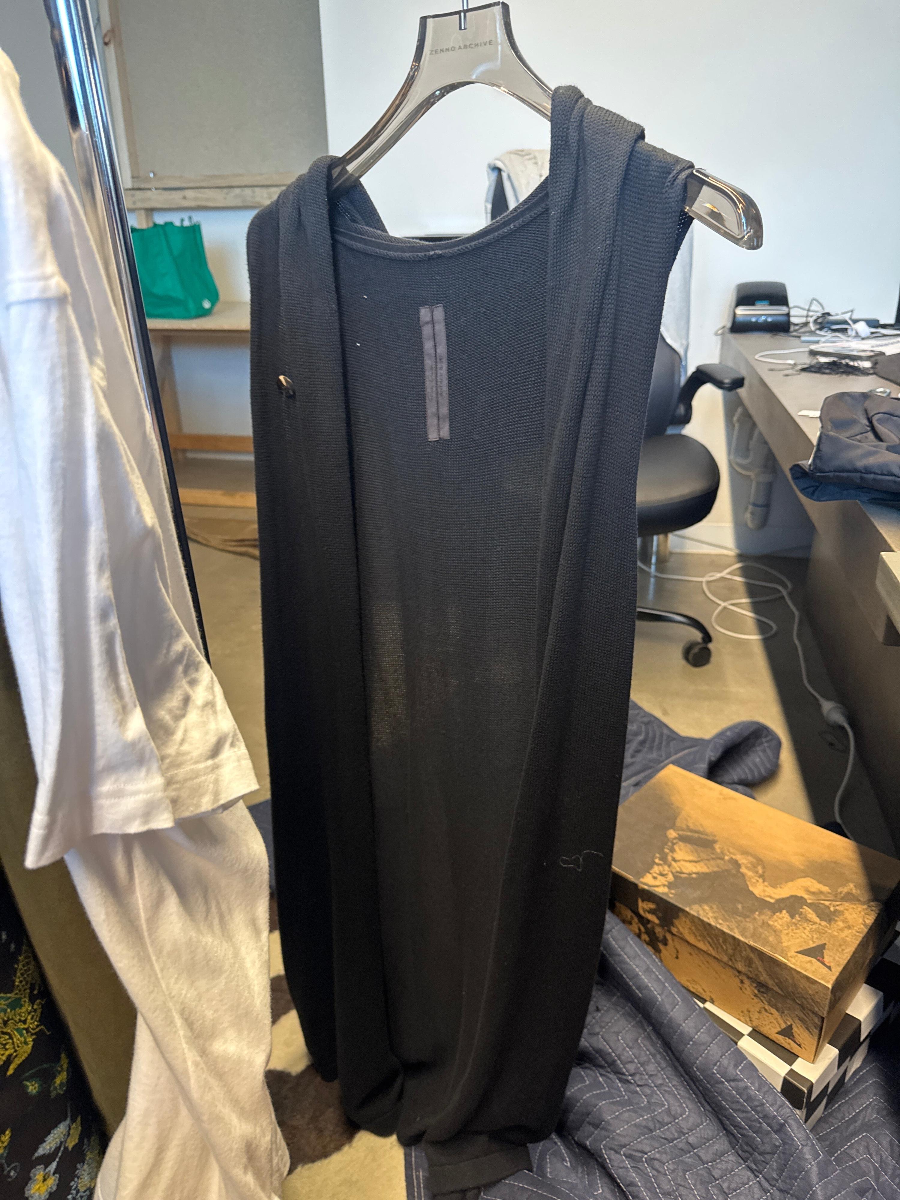 Rick Owens SS11 ‘Anthem’ Knit Sleeveless Cardigan Black (Size M)