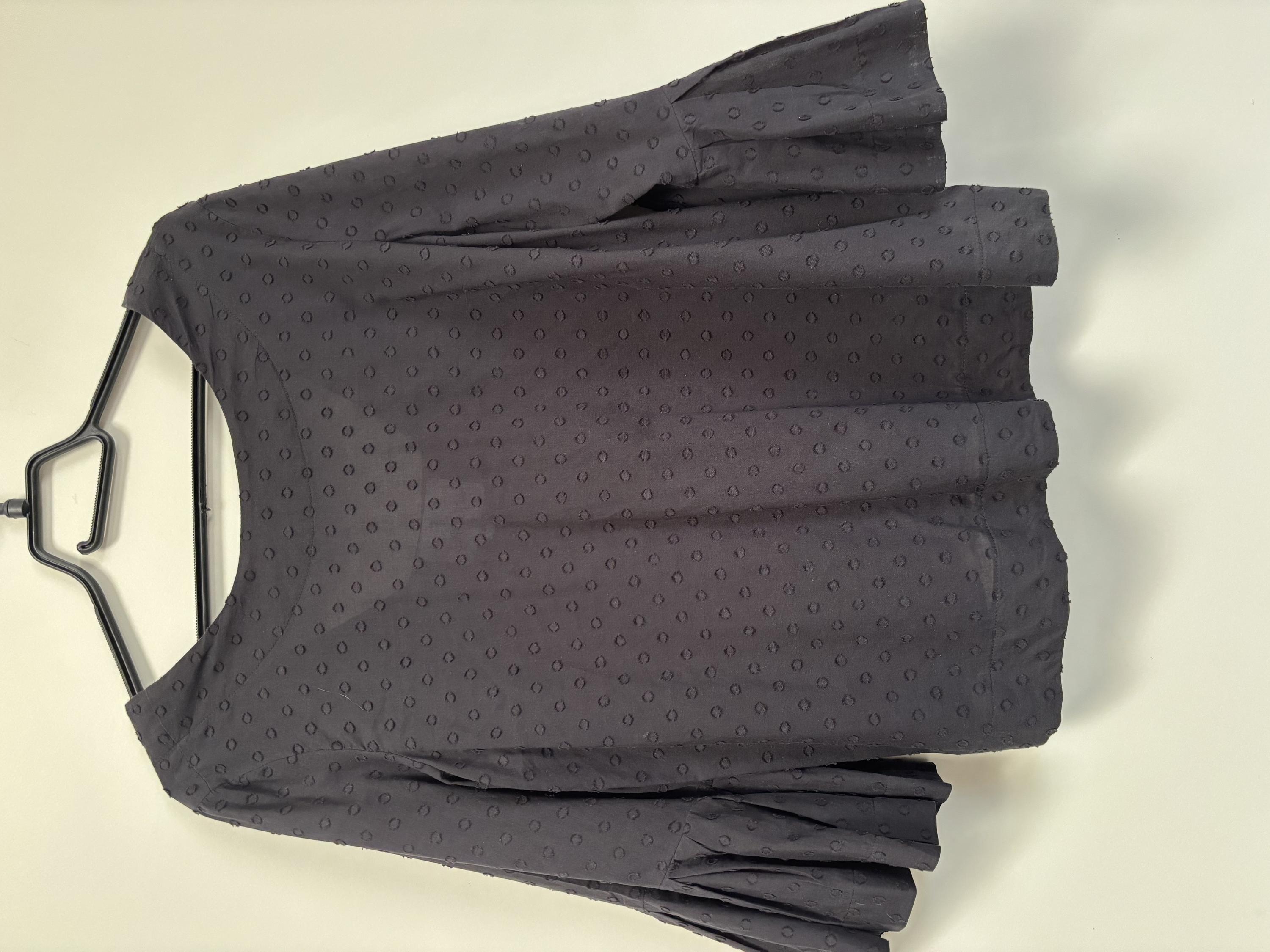 Lois Hazel Black Top 10