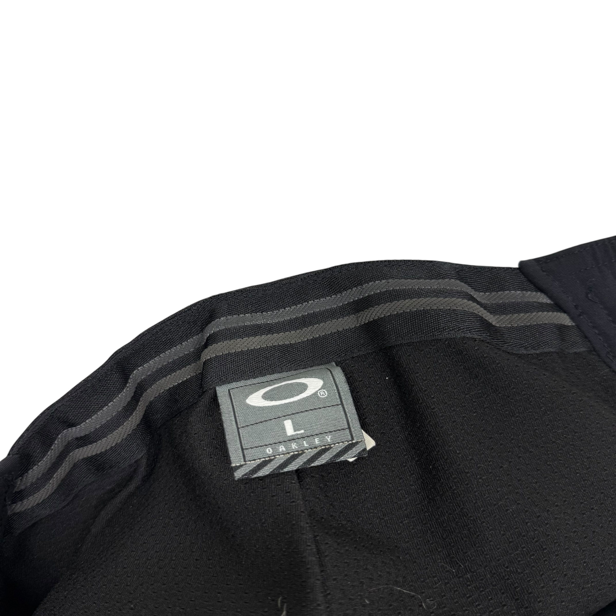 Oakley Software 00s Technical Shorts Black (Size L) thumbnail 3