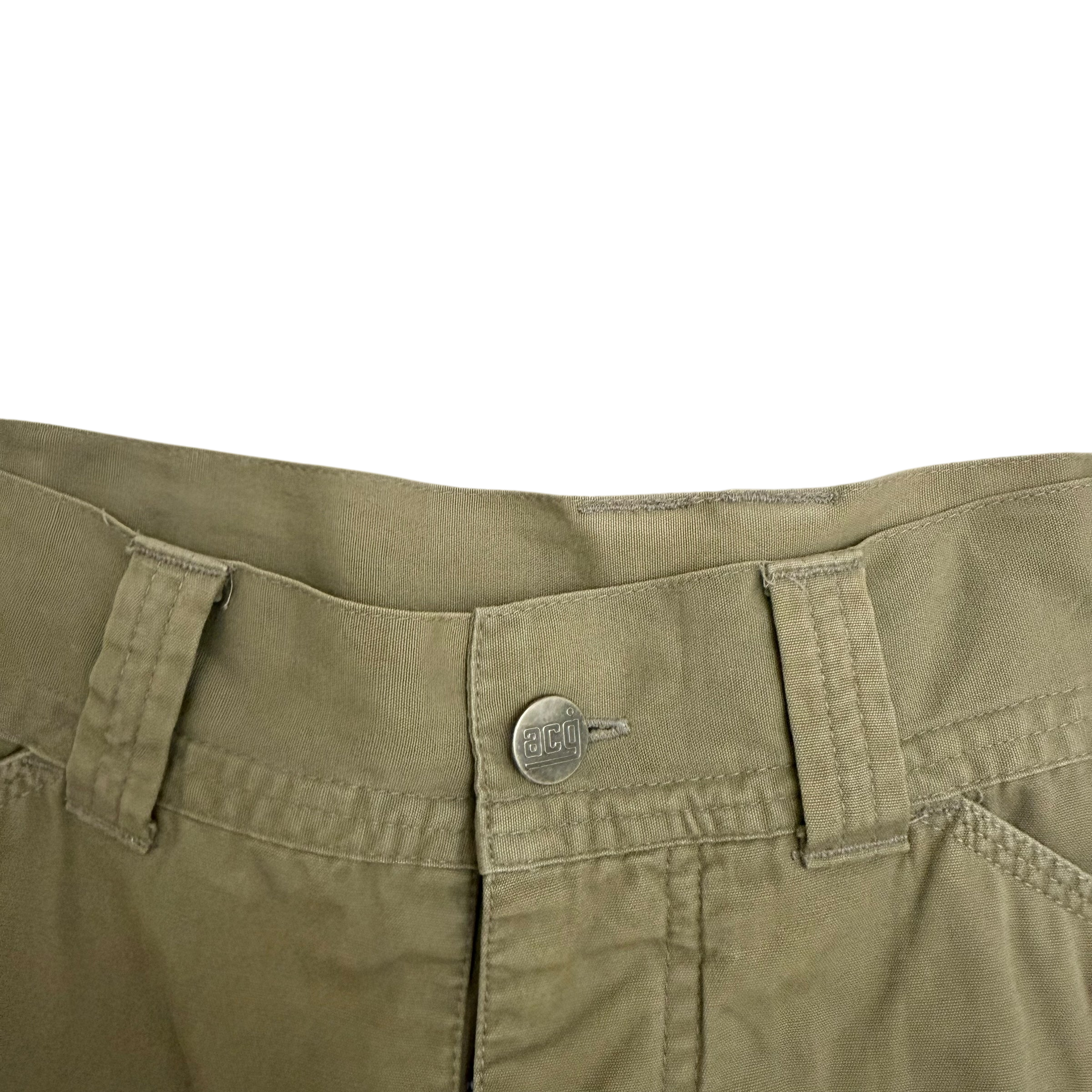 Nike ACG 90s Carpenter Shorts Beige (Size M) thumbnail 2