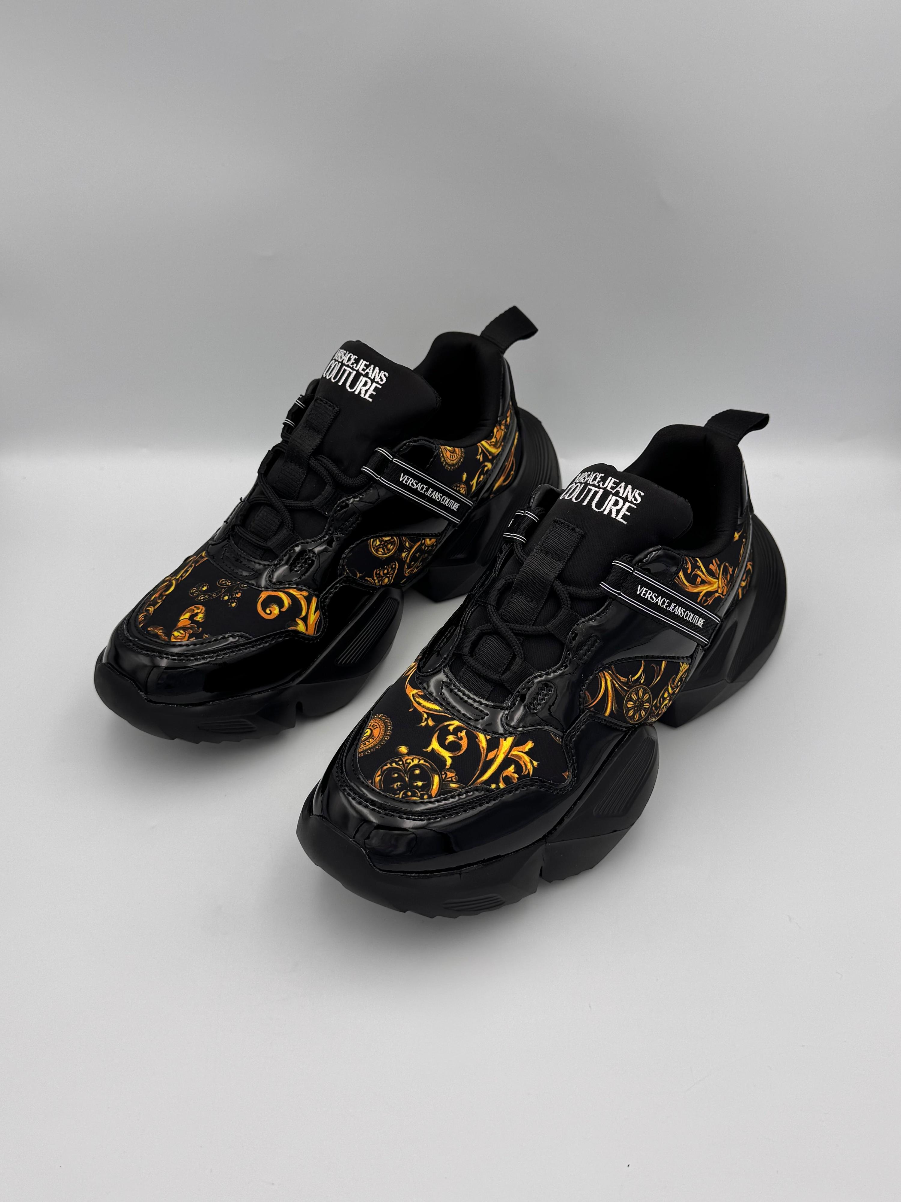 Versace Couture Sneaker Size 38 thumbnail 5